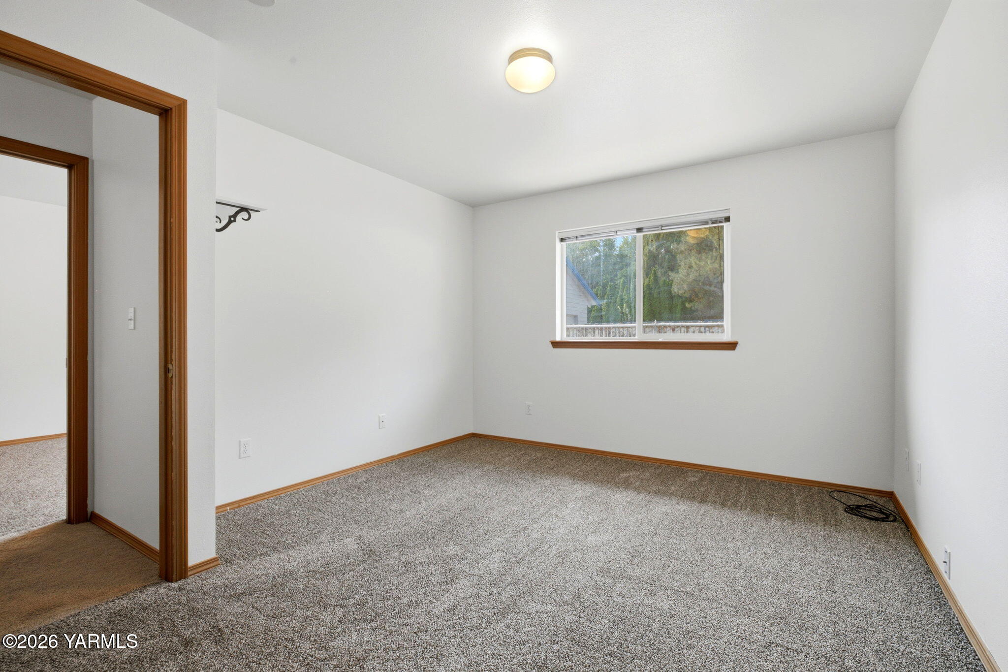 10216 Old Naches Hwy Unit: 10216-10236