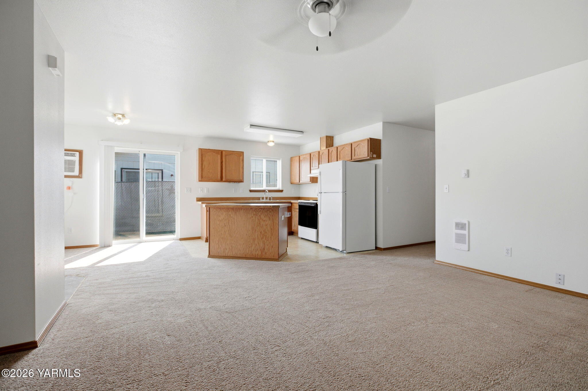 10216 Old Naches Hwy Unit: 10216-10236