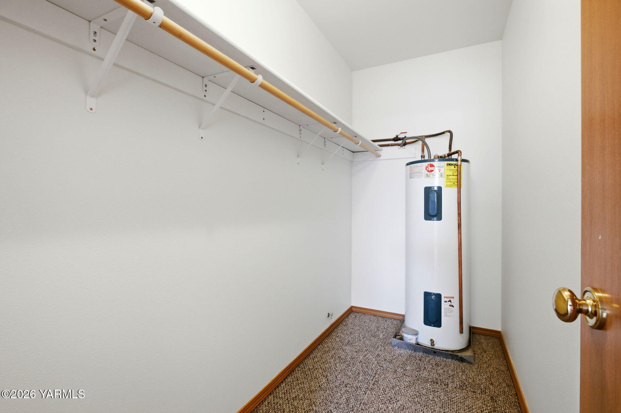 10216 Old Naches Hwy Unit: 10216-10236