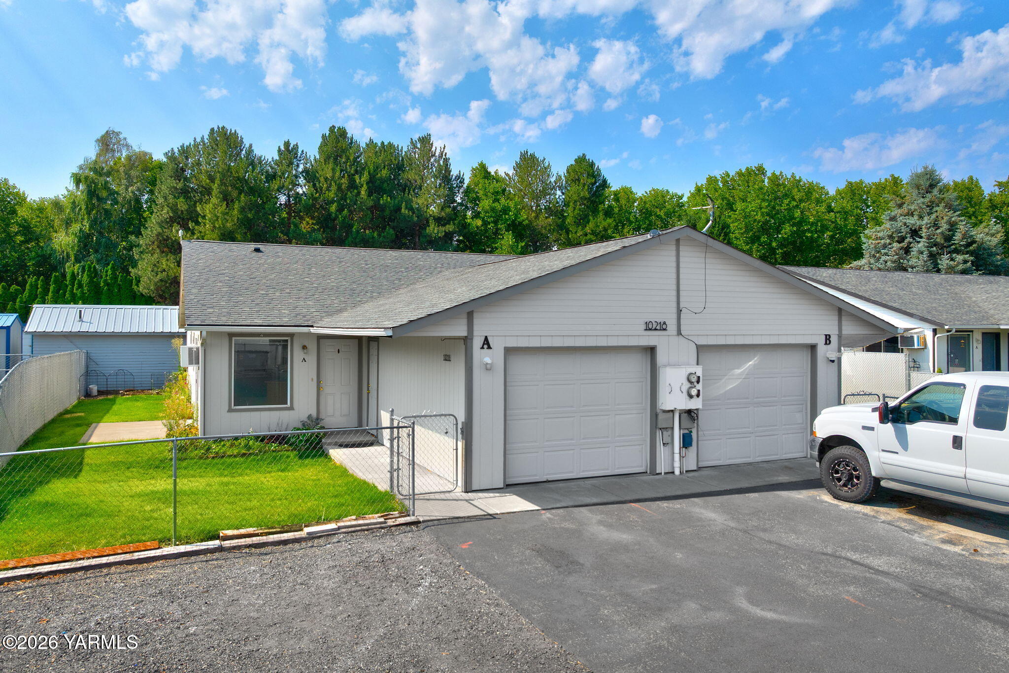 10216 Old Naches Hwy Unit: 10216-10236