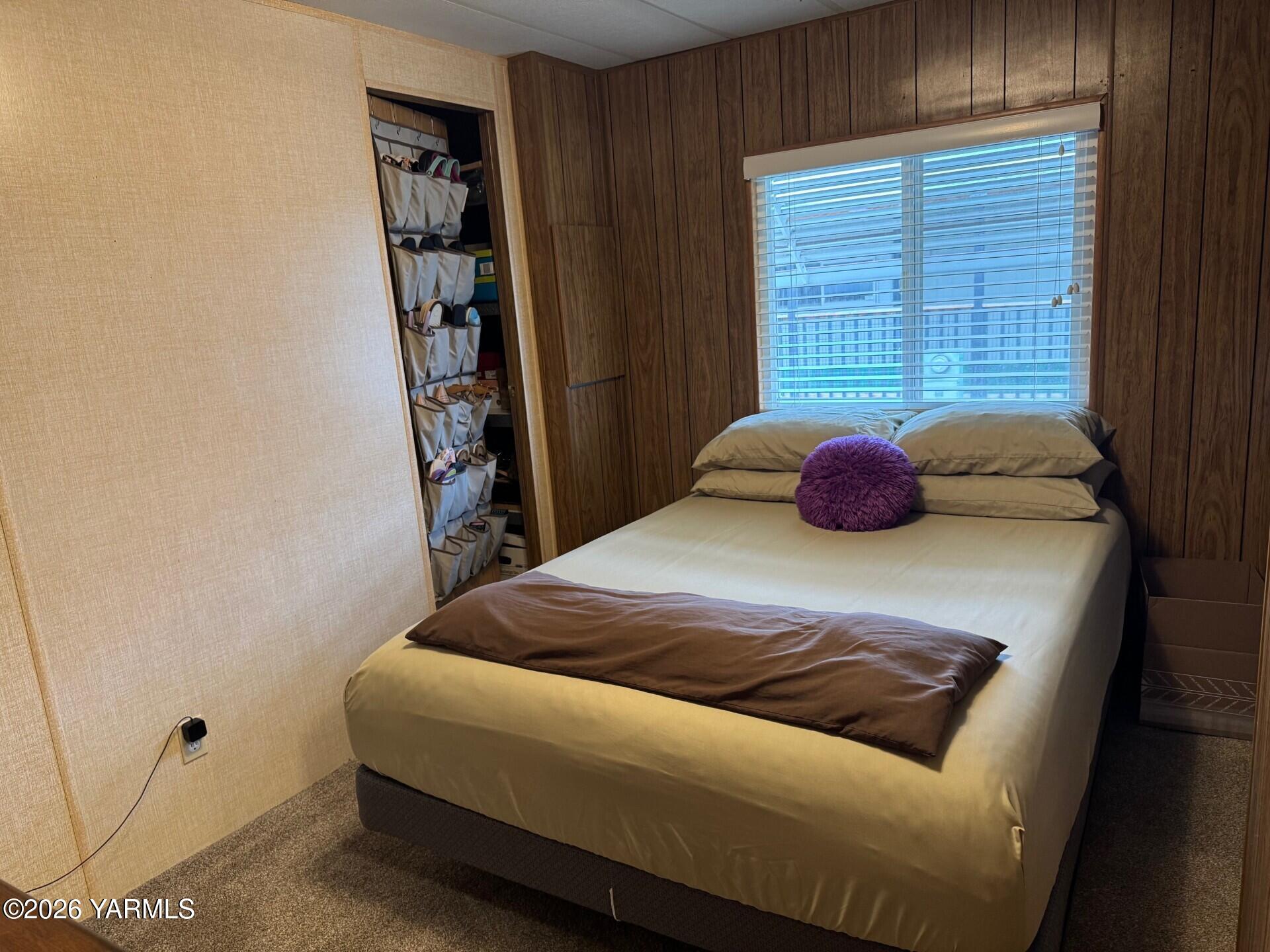 18 W Washington Ave Unit: 19