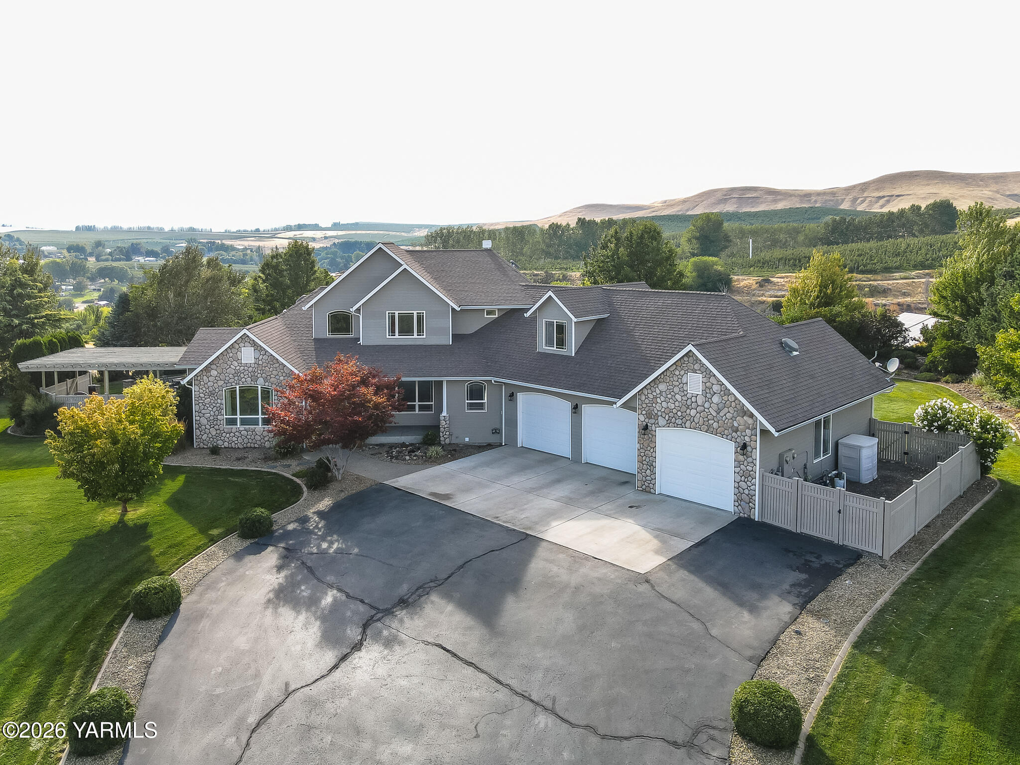 600 Selah Ridge Dr