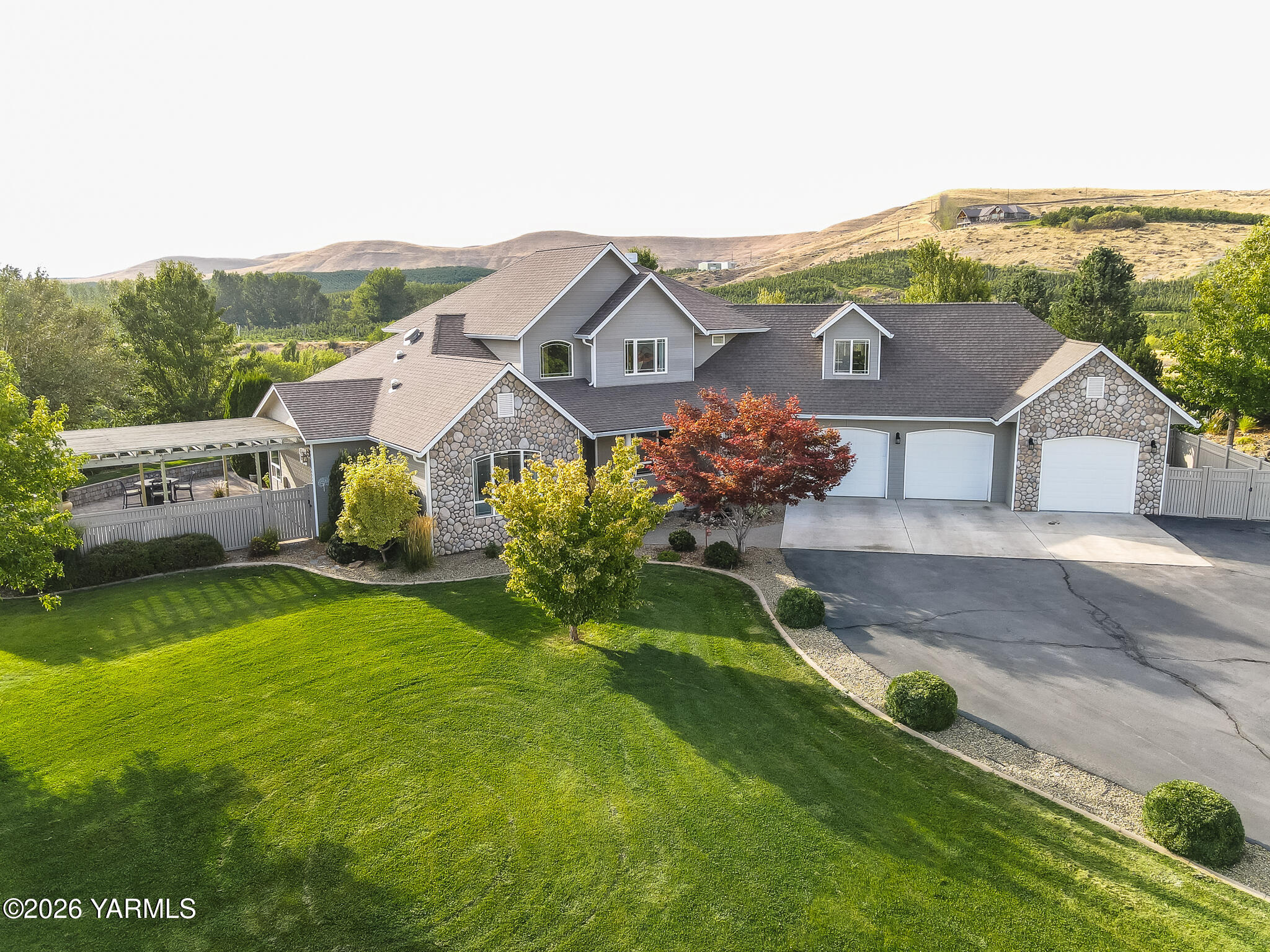 600 Selah Ridge Dr