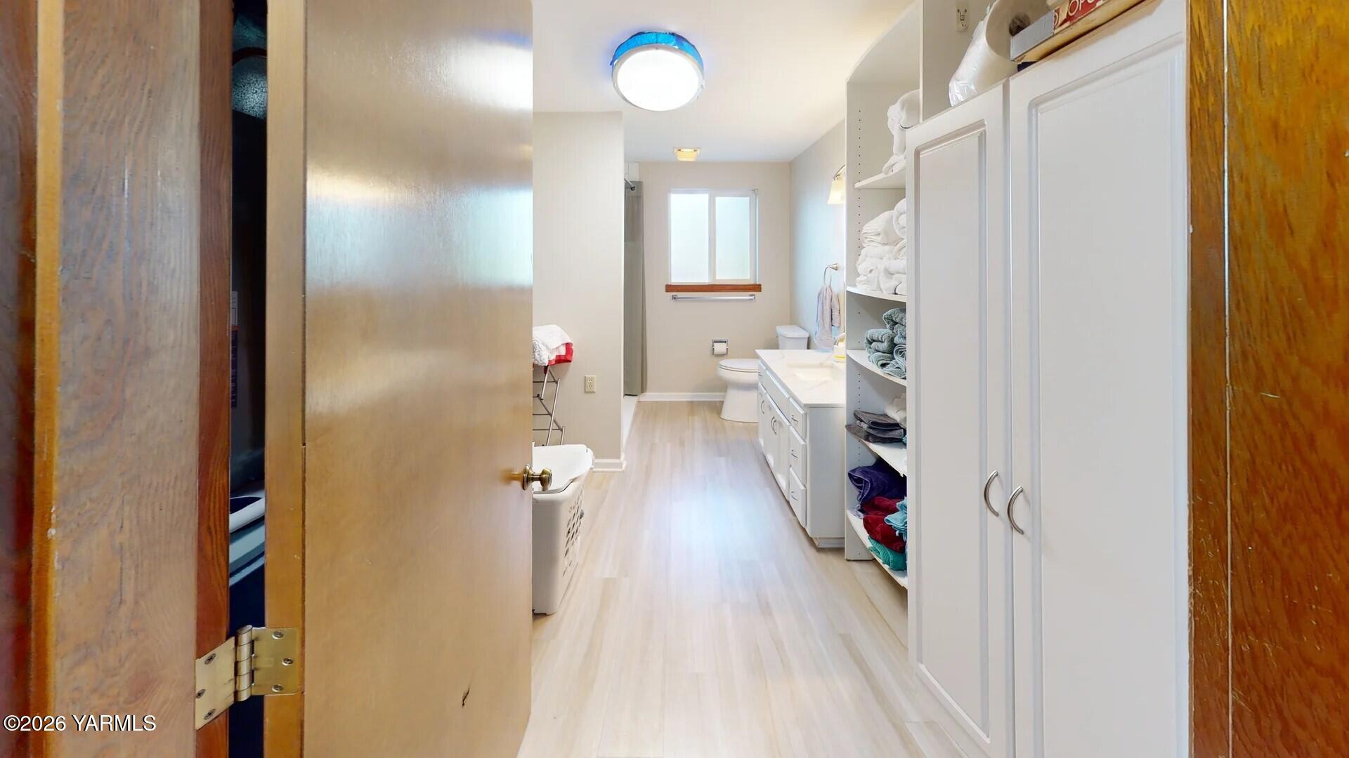 118 N 79th Ave
