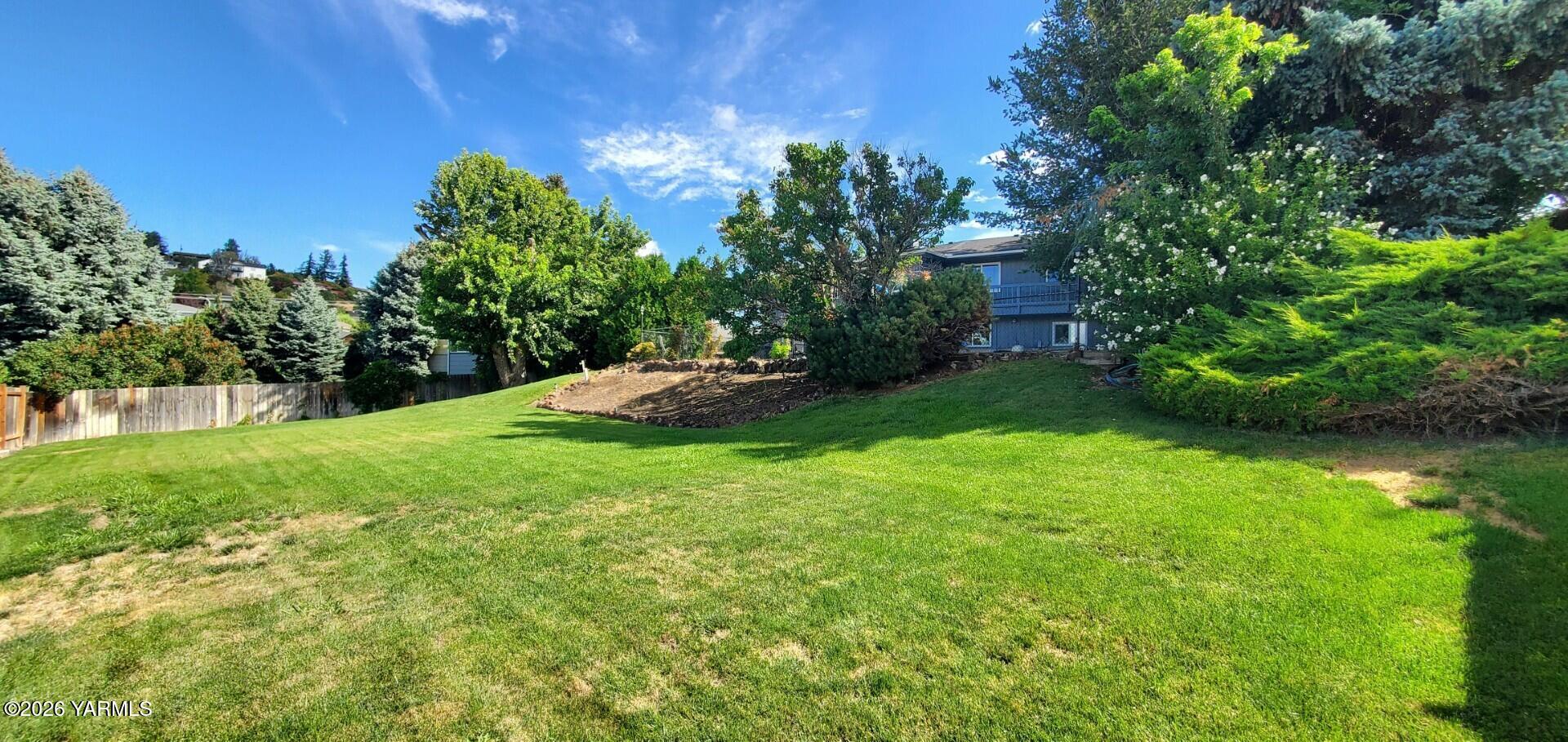118 N 79th Ave