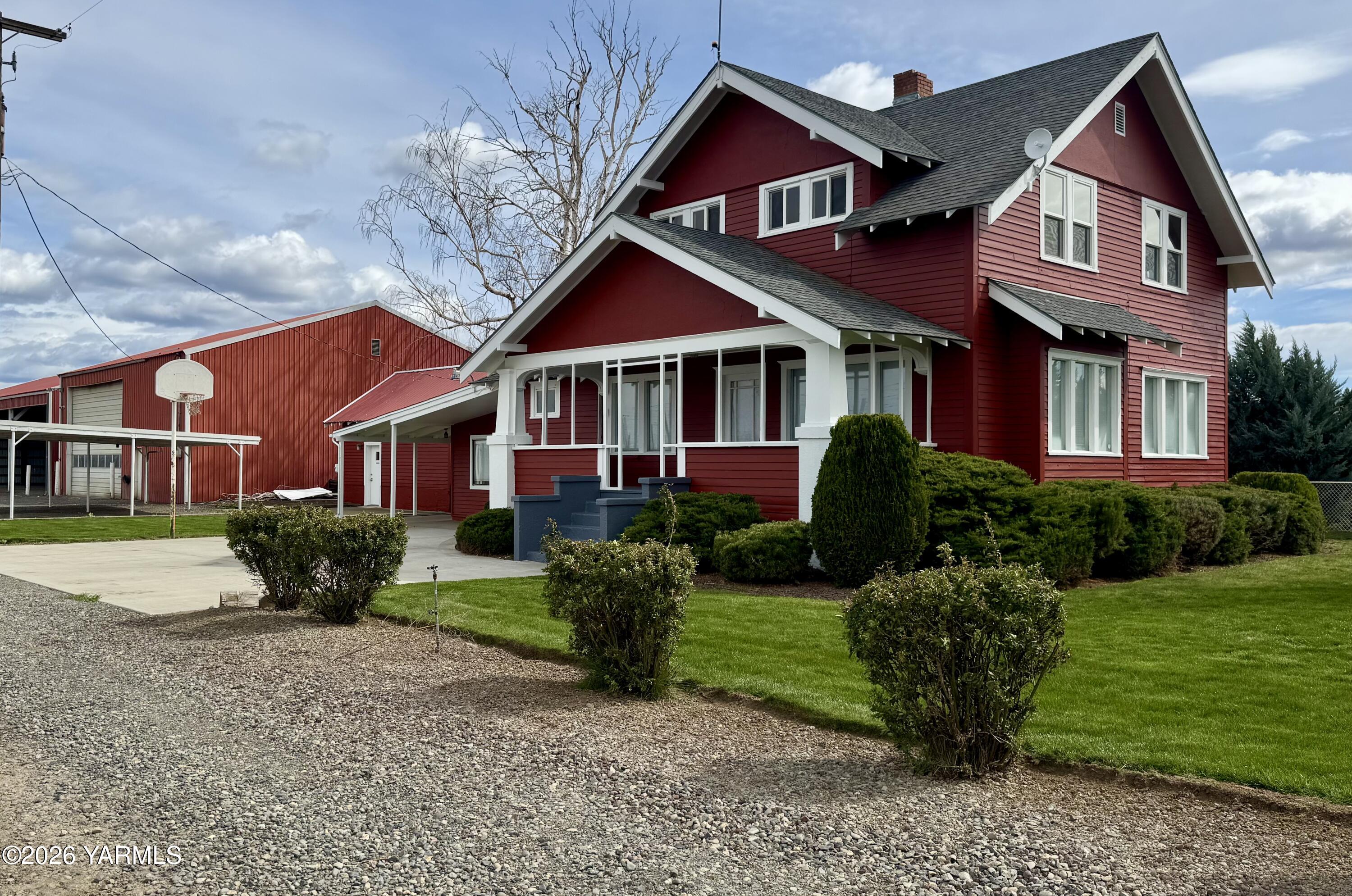 7801 Campbell Rd, 1
