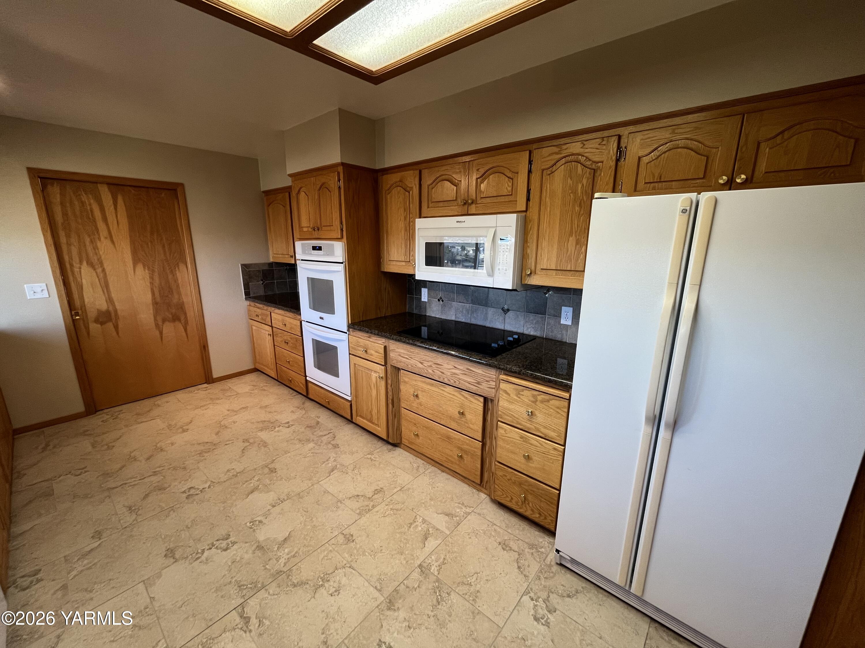 330 Parish Rd