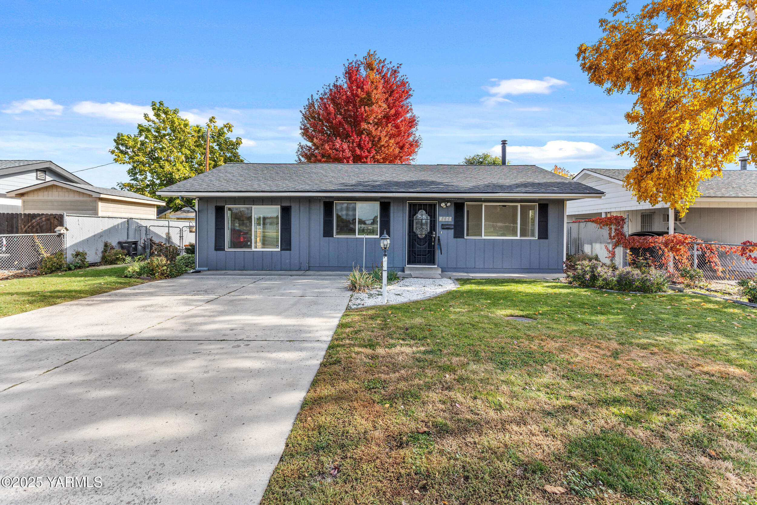 1801 Pleasant Ave