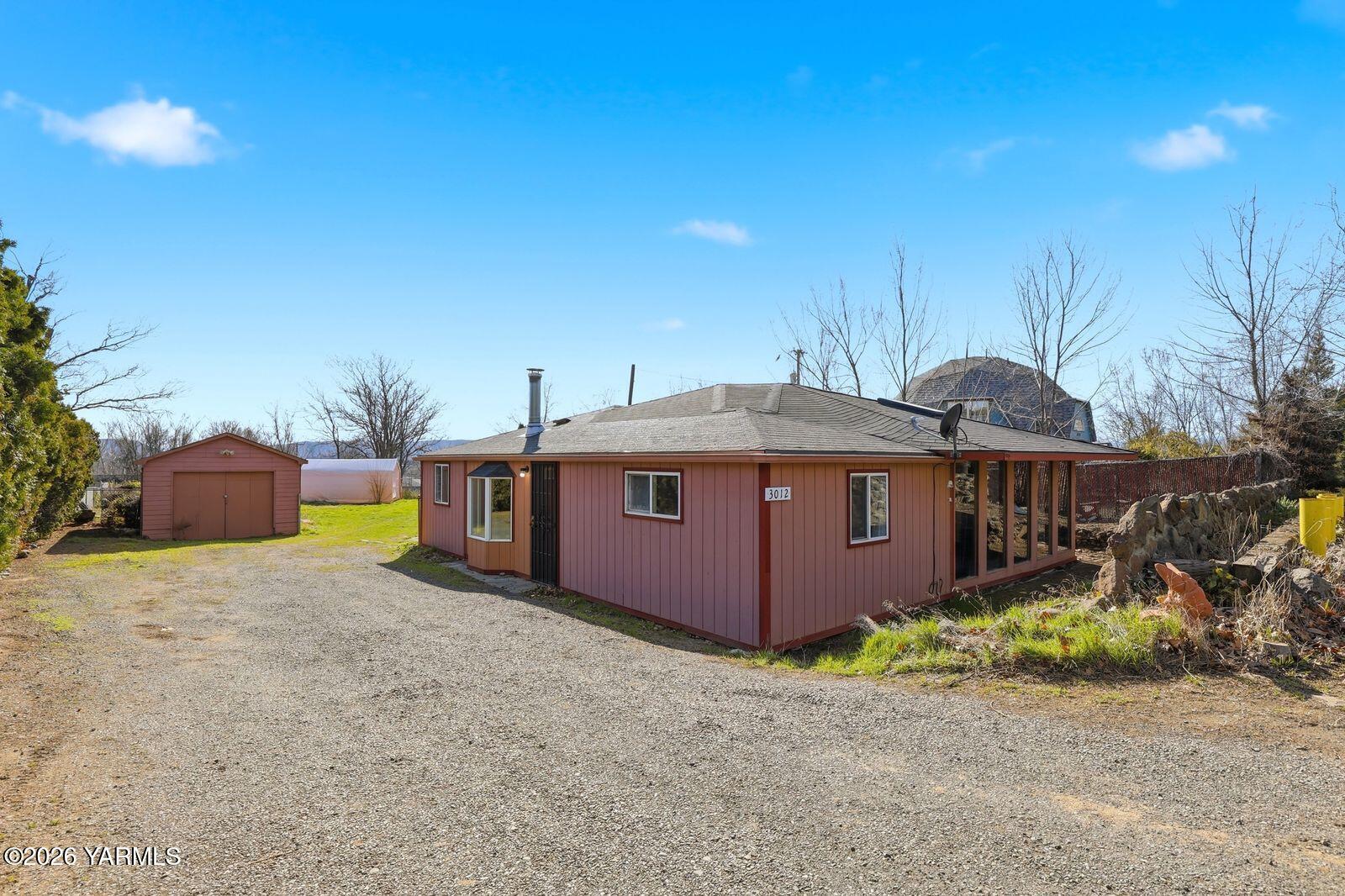 3012 Butterfield Rd