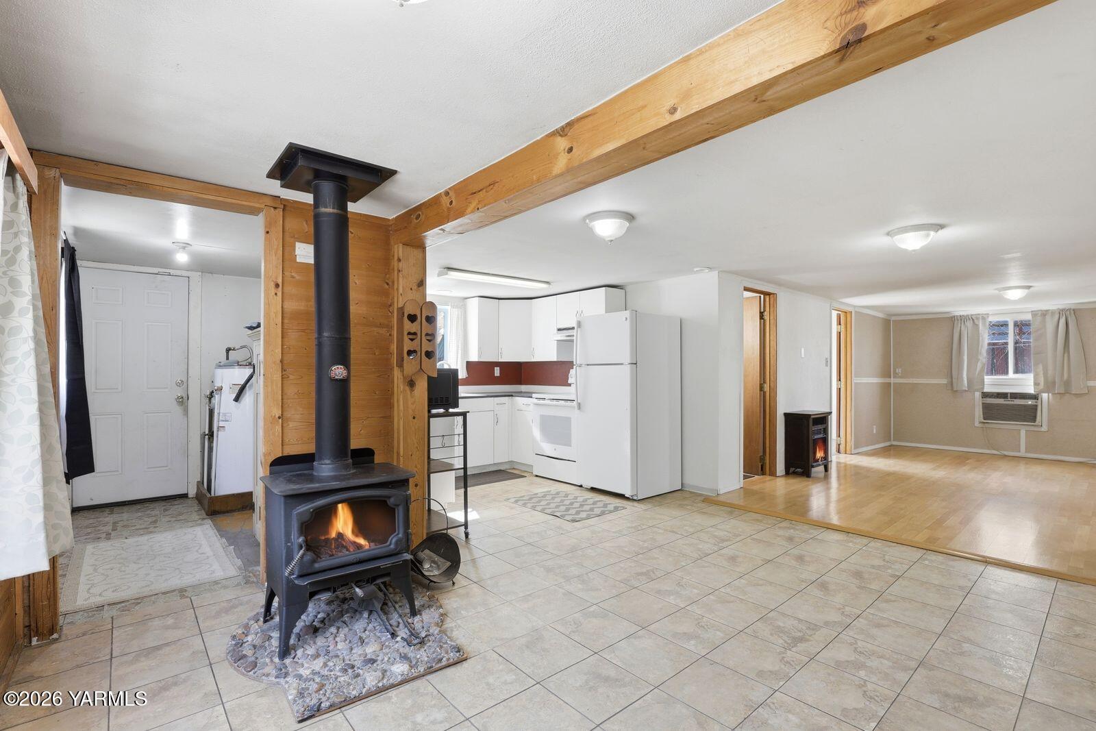 3012 Butterfield Rd