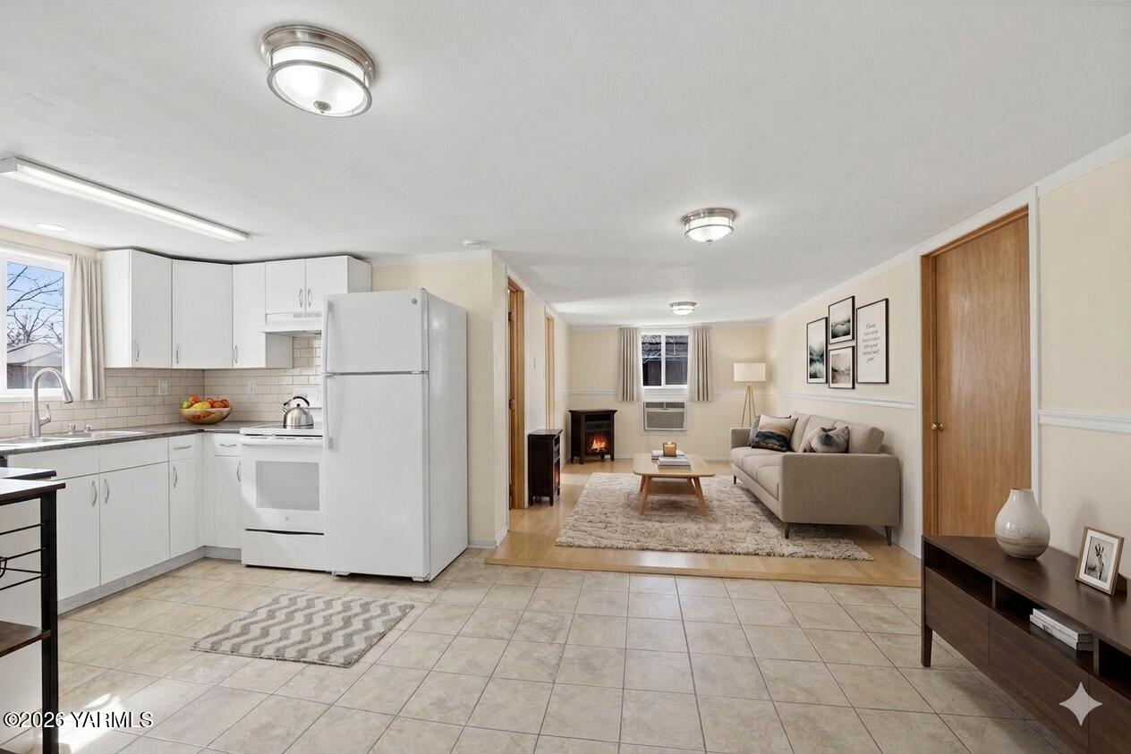 3012 Butterfield Rd