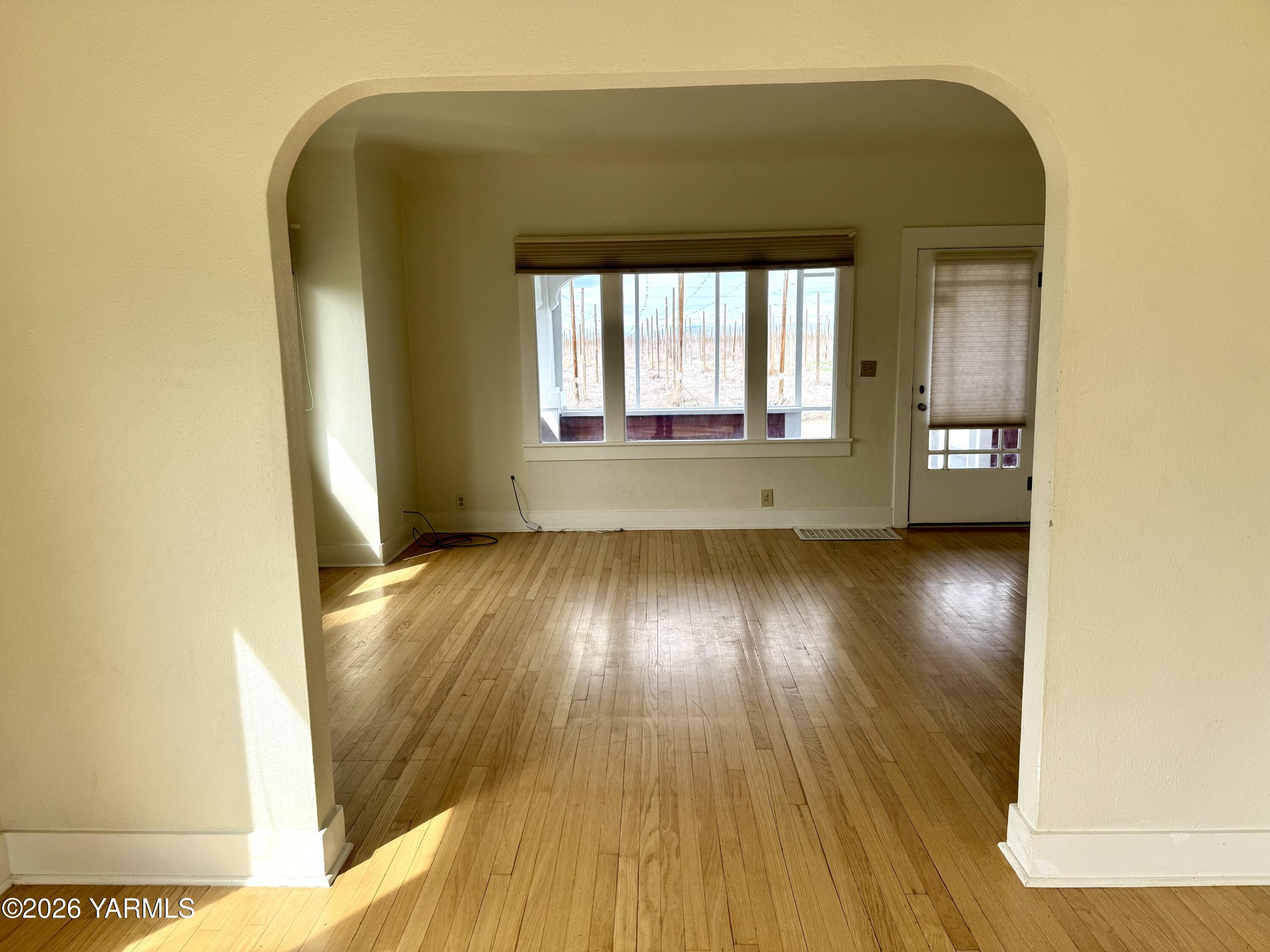 7801 Campbell Rd Unit: 1