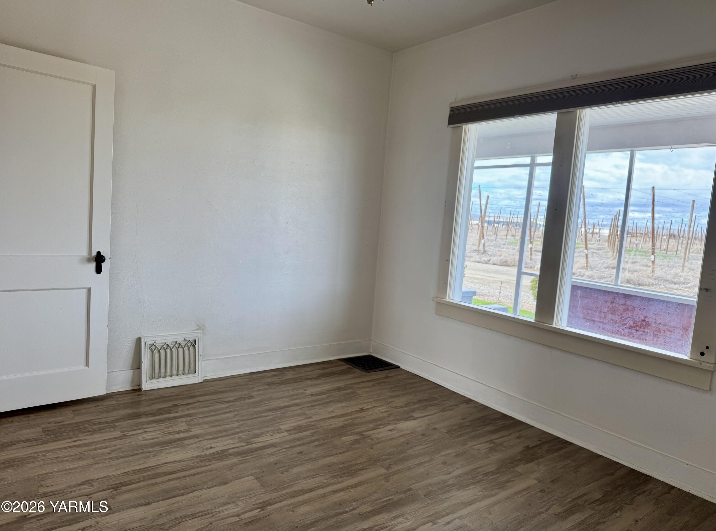 7801 Campbell Rd Unit: 1