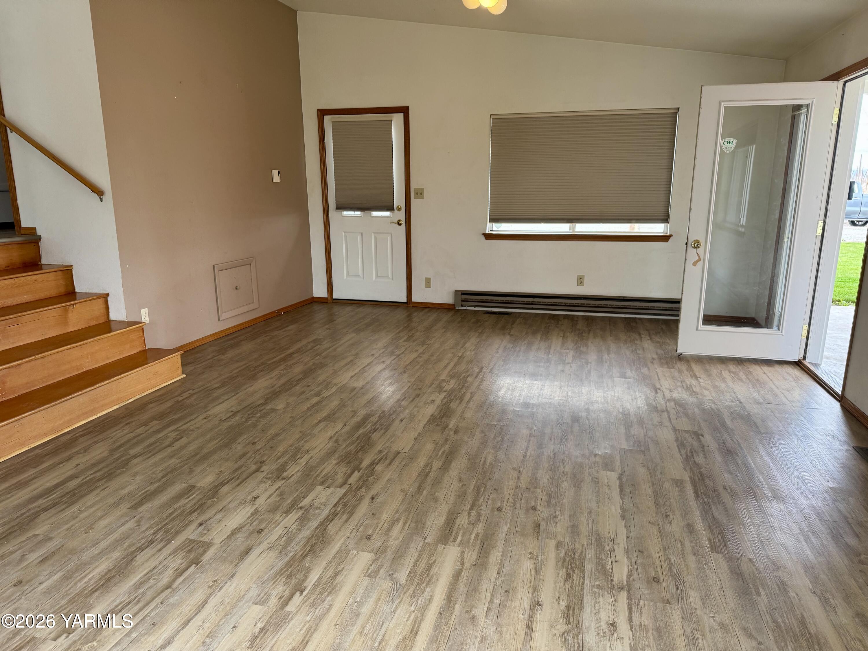 7801 Campbell Rd Unit: 1