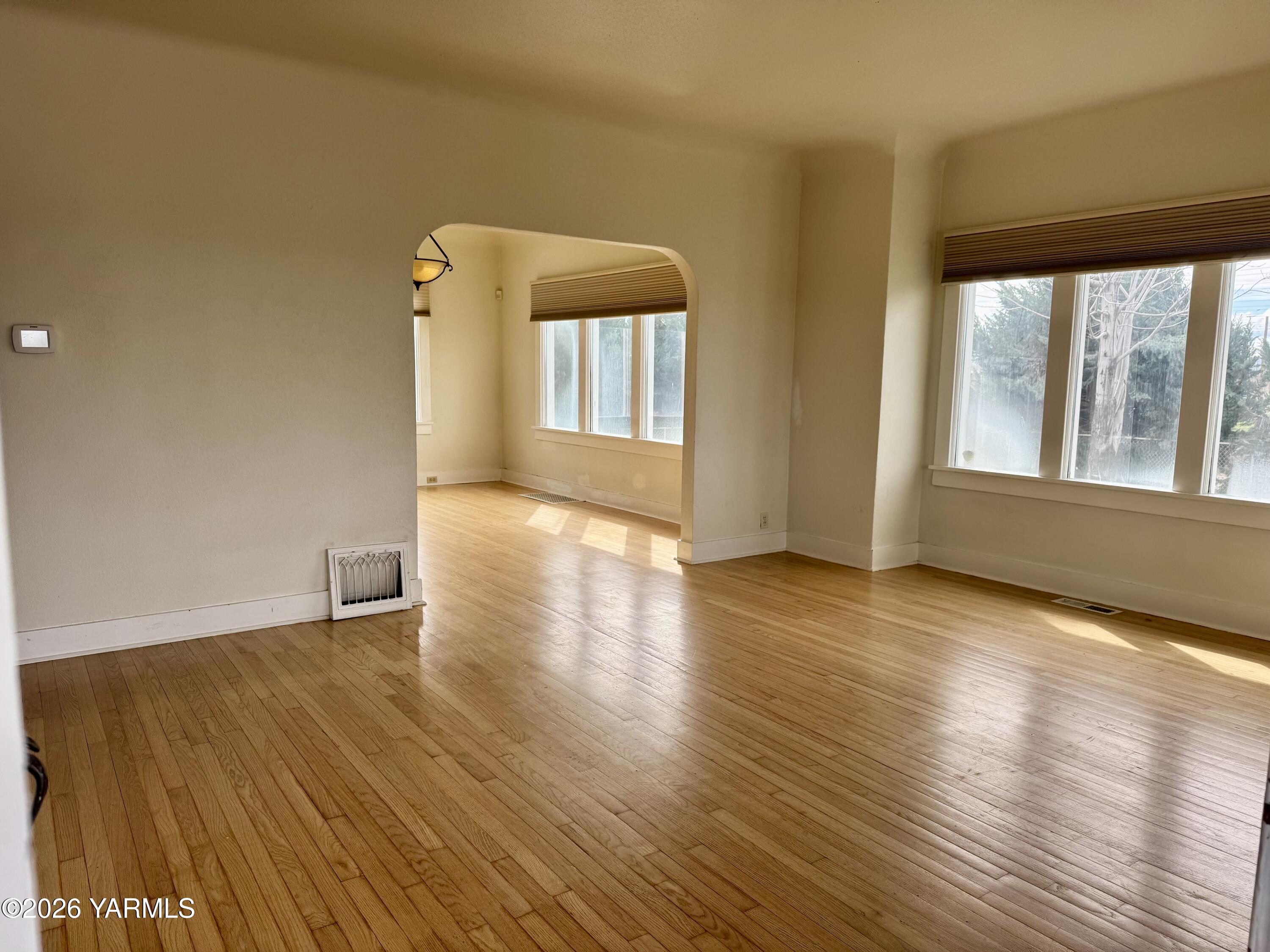 7801 Campbell Rd Unit: 1