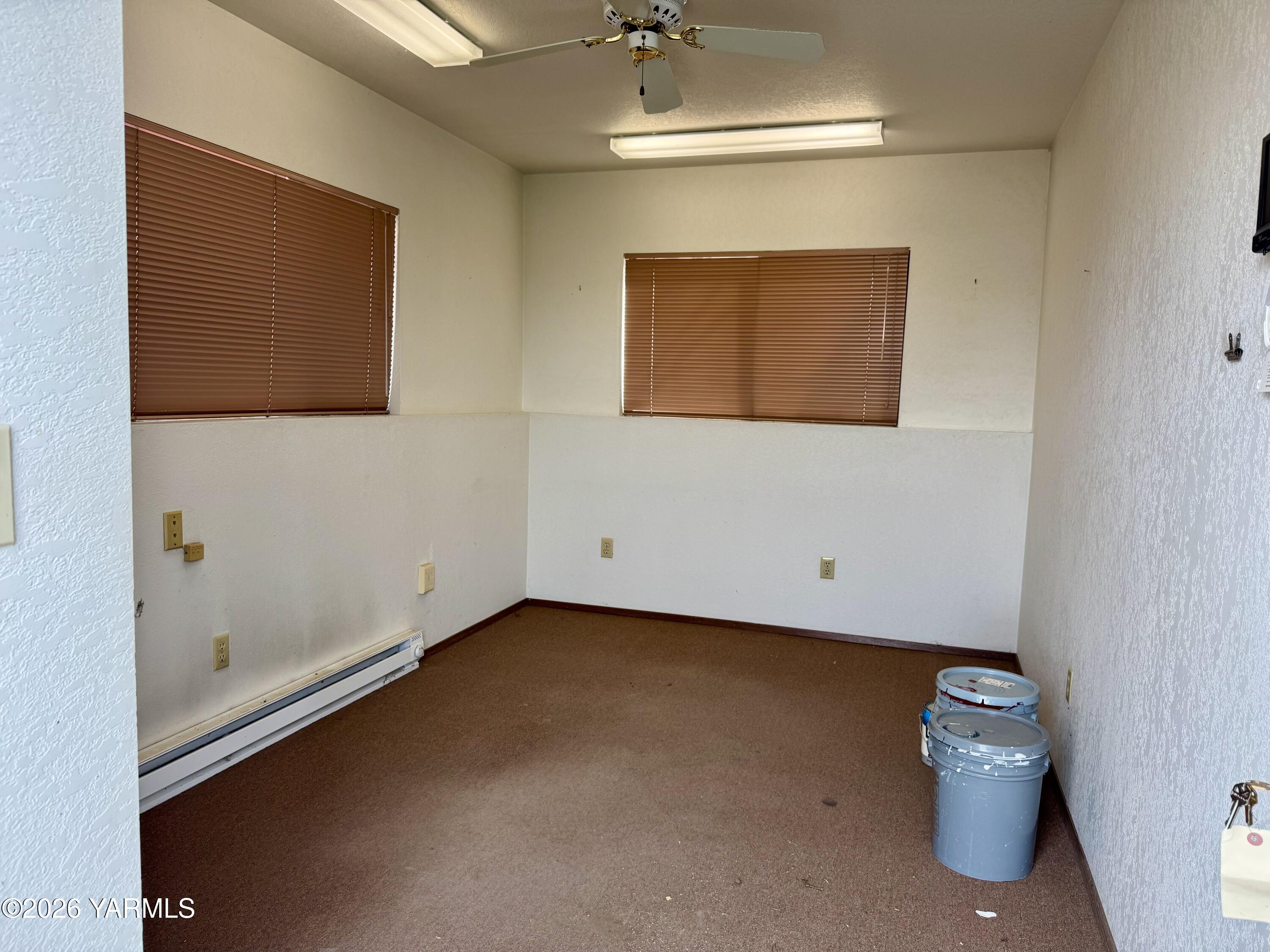 7801 Campbell Rd Unit: 1