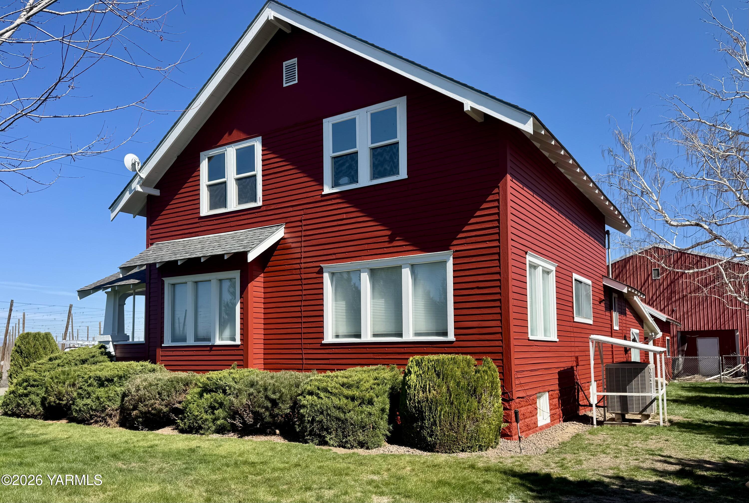 7801 Campbell Rd Unit: 1