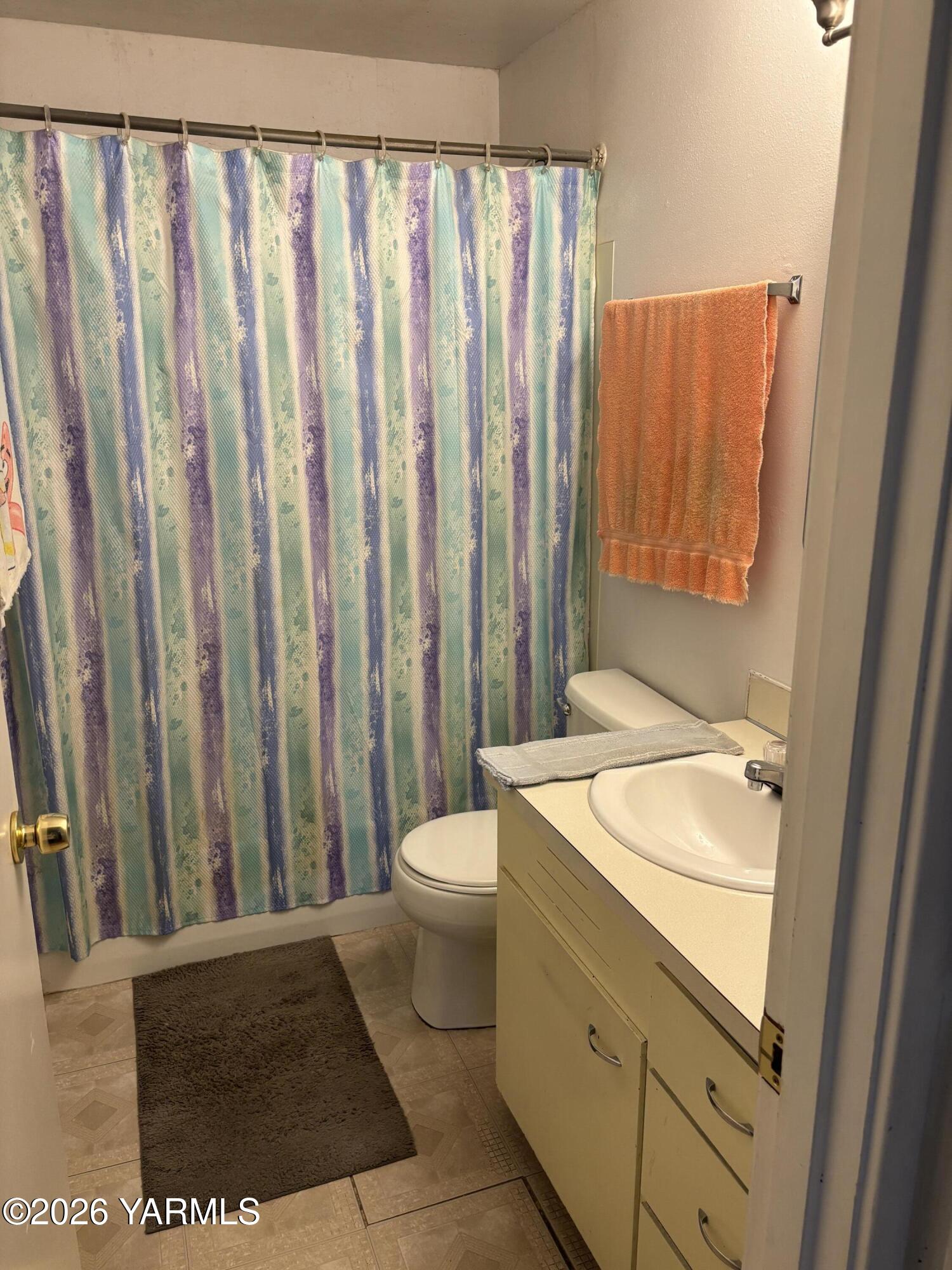 806/808 S 35th Ave Unit: 806/808