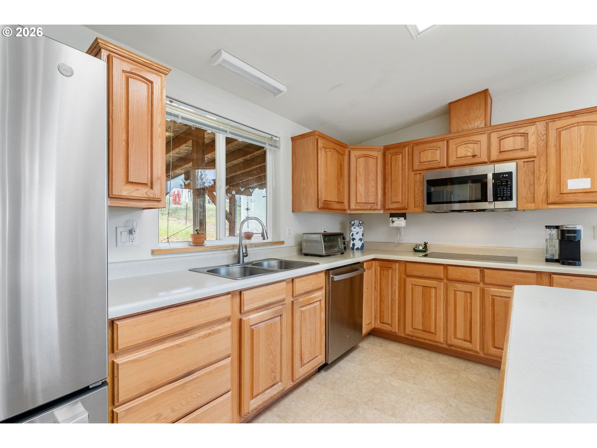 351 WOODLAND RD