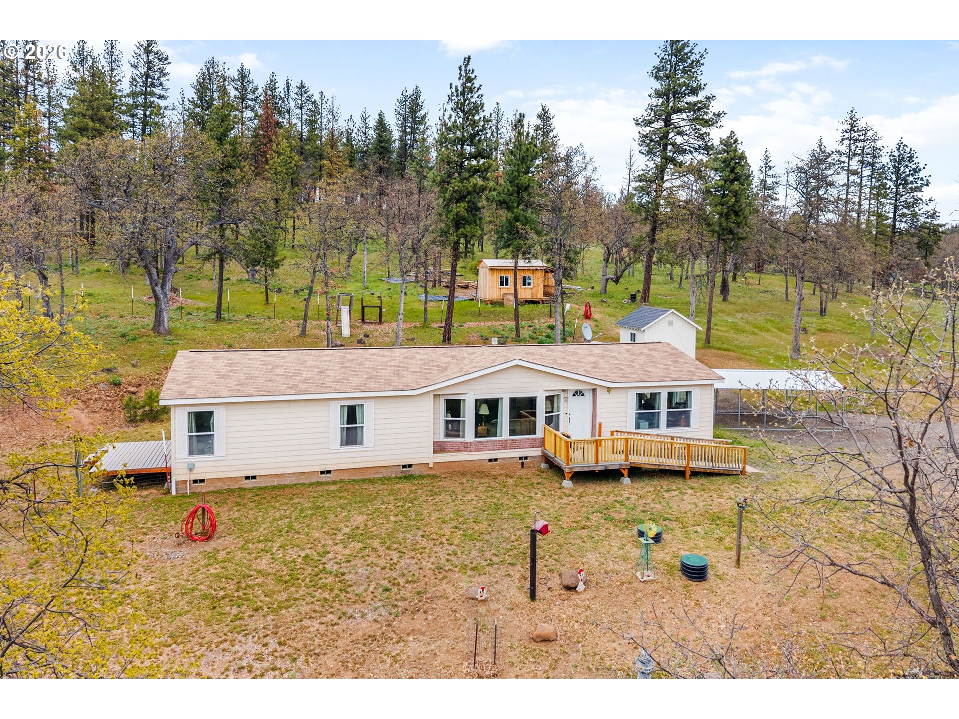 351 WOODLAND RD
