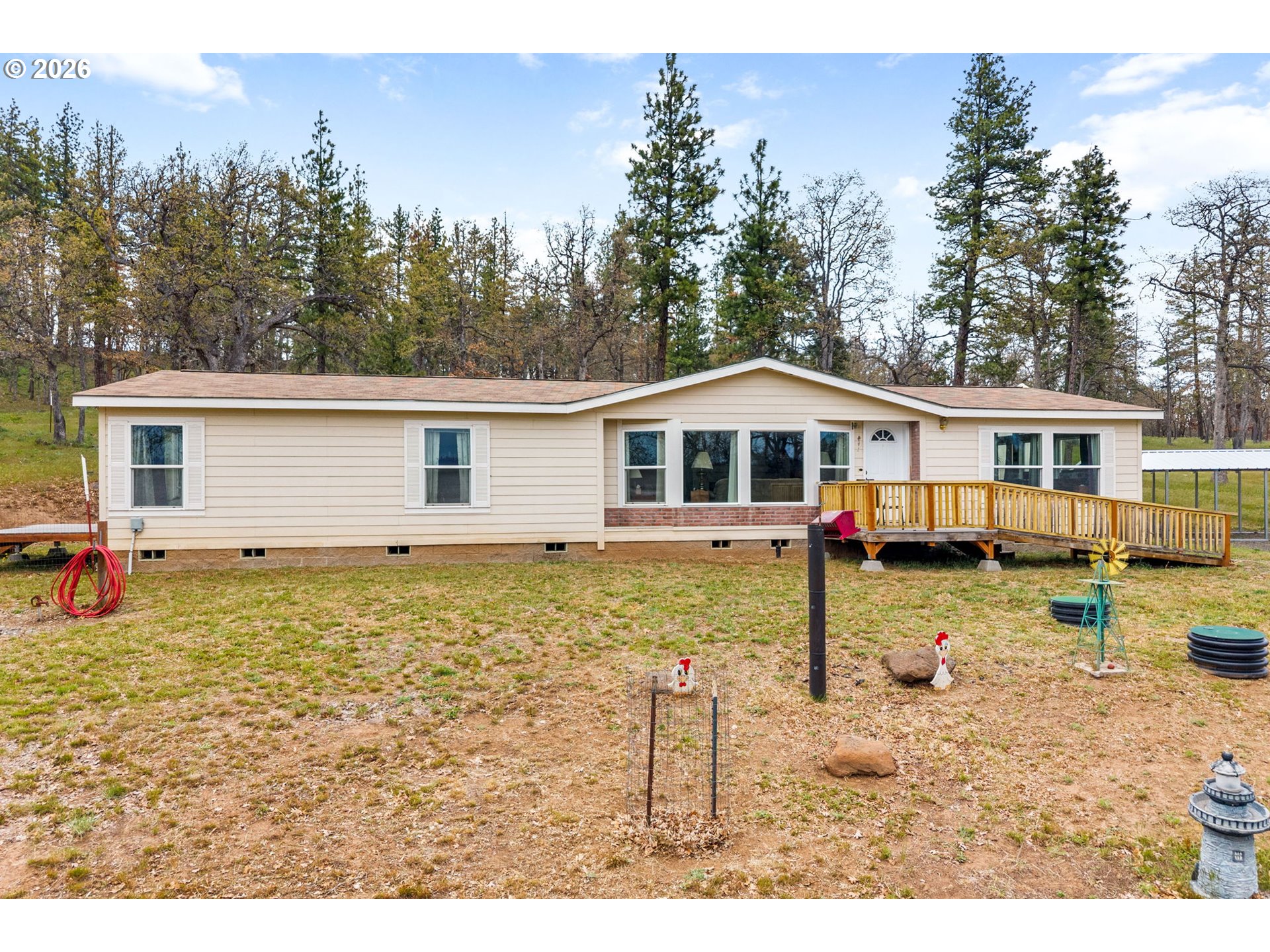 351 WOODLAND RD