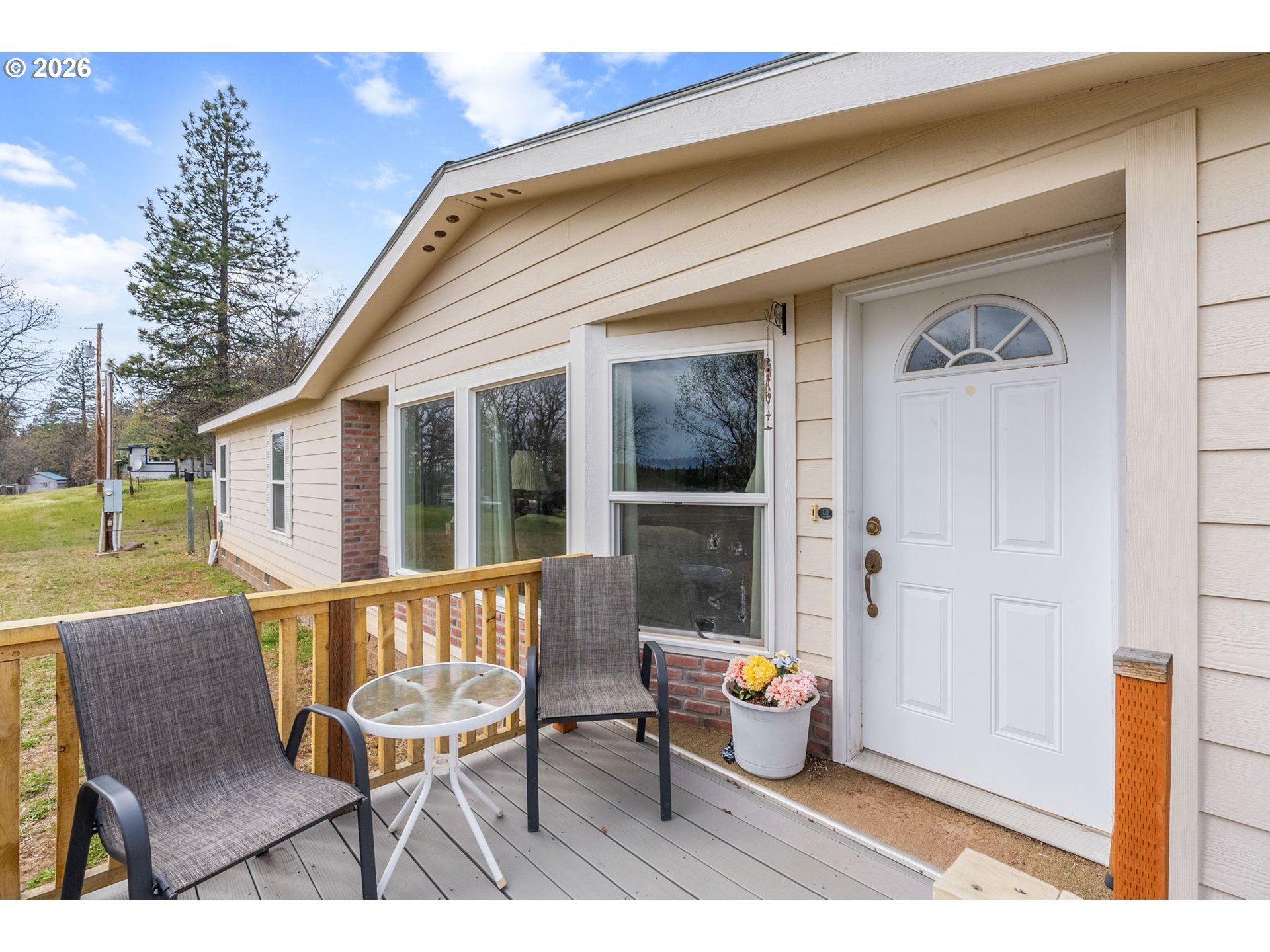 351 WOODLAND RD