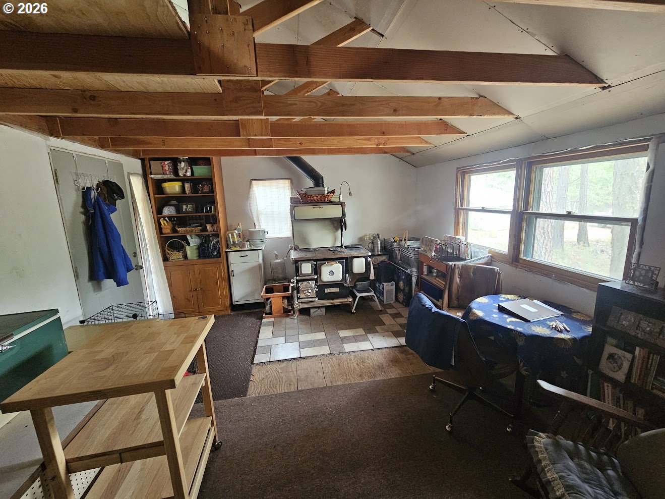 127 GOLDENPINE
