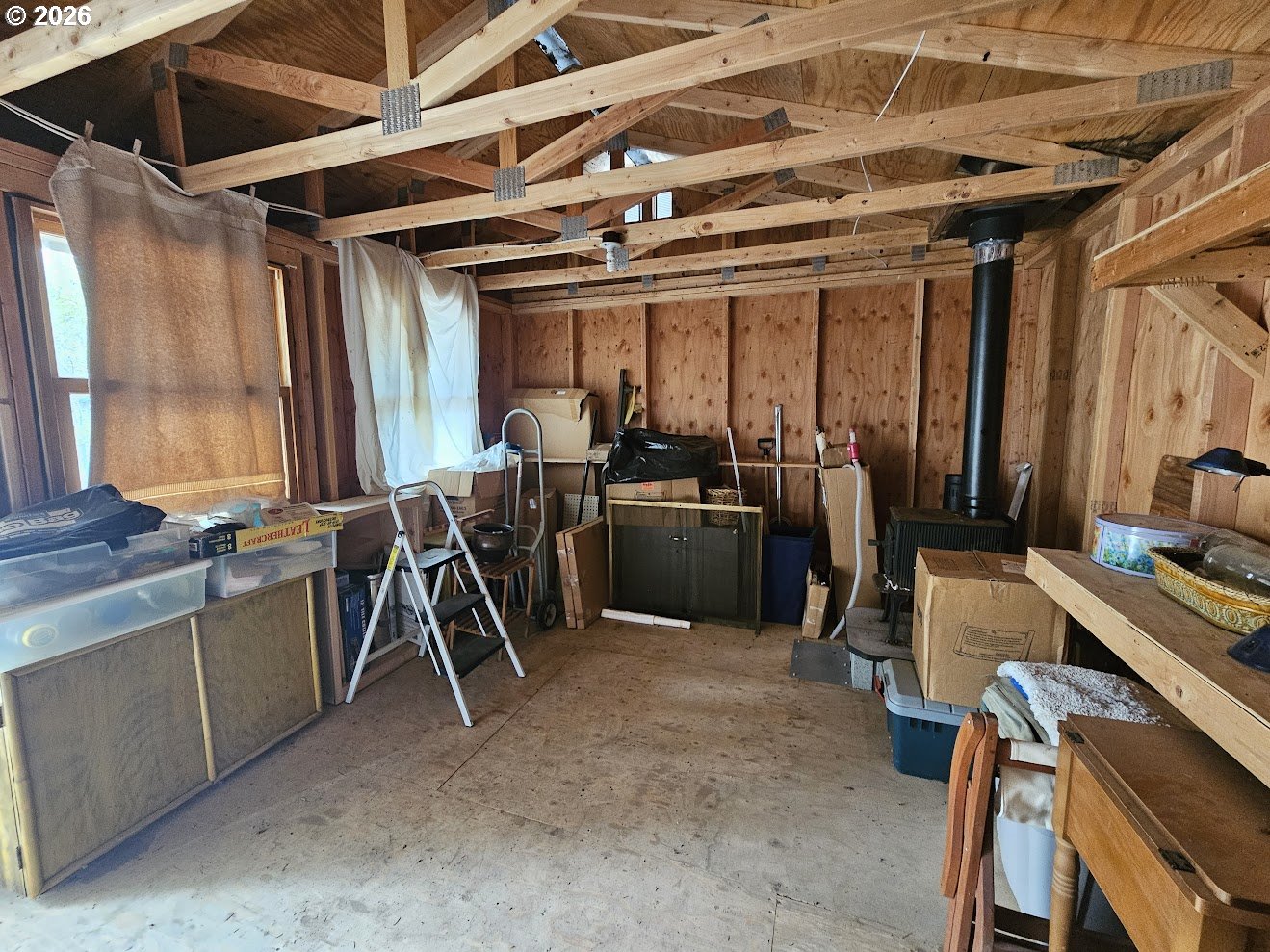 127 GOLDENPINE