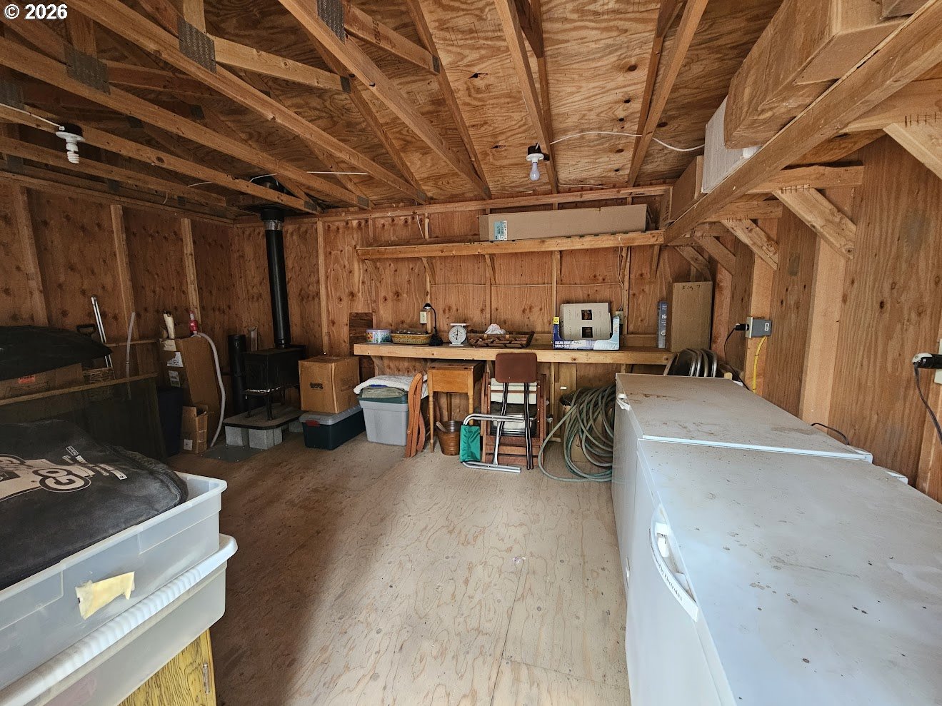 127 GOLDENPINE