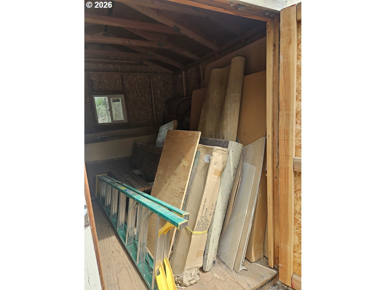 127 GOLDENPINE