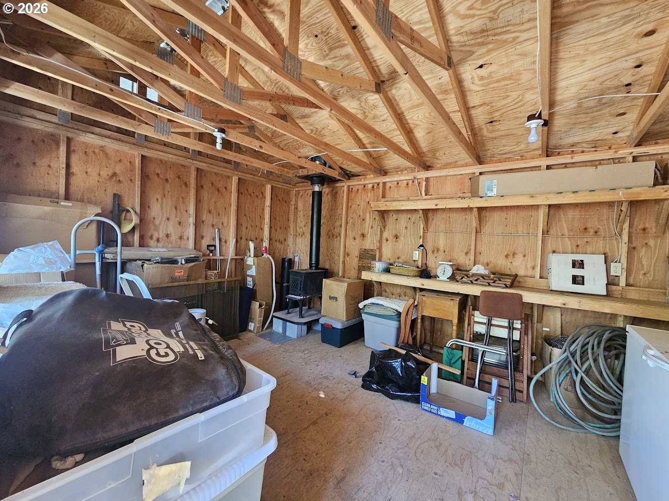 127 GOLDENPINE
