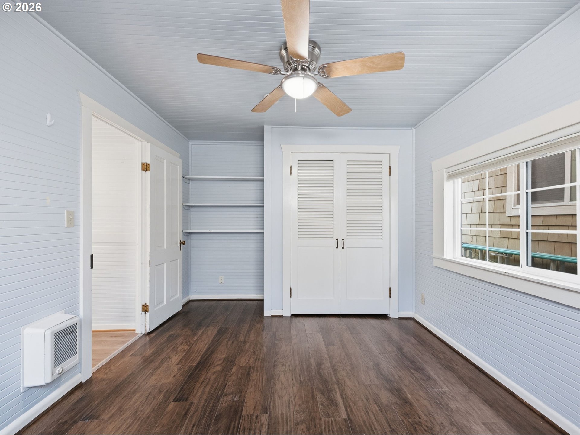 908/910 N FRANKLIN ST