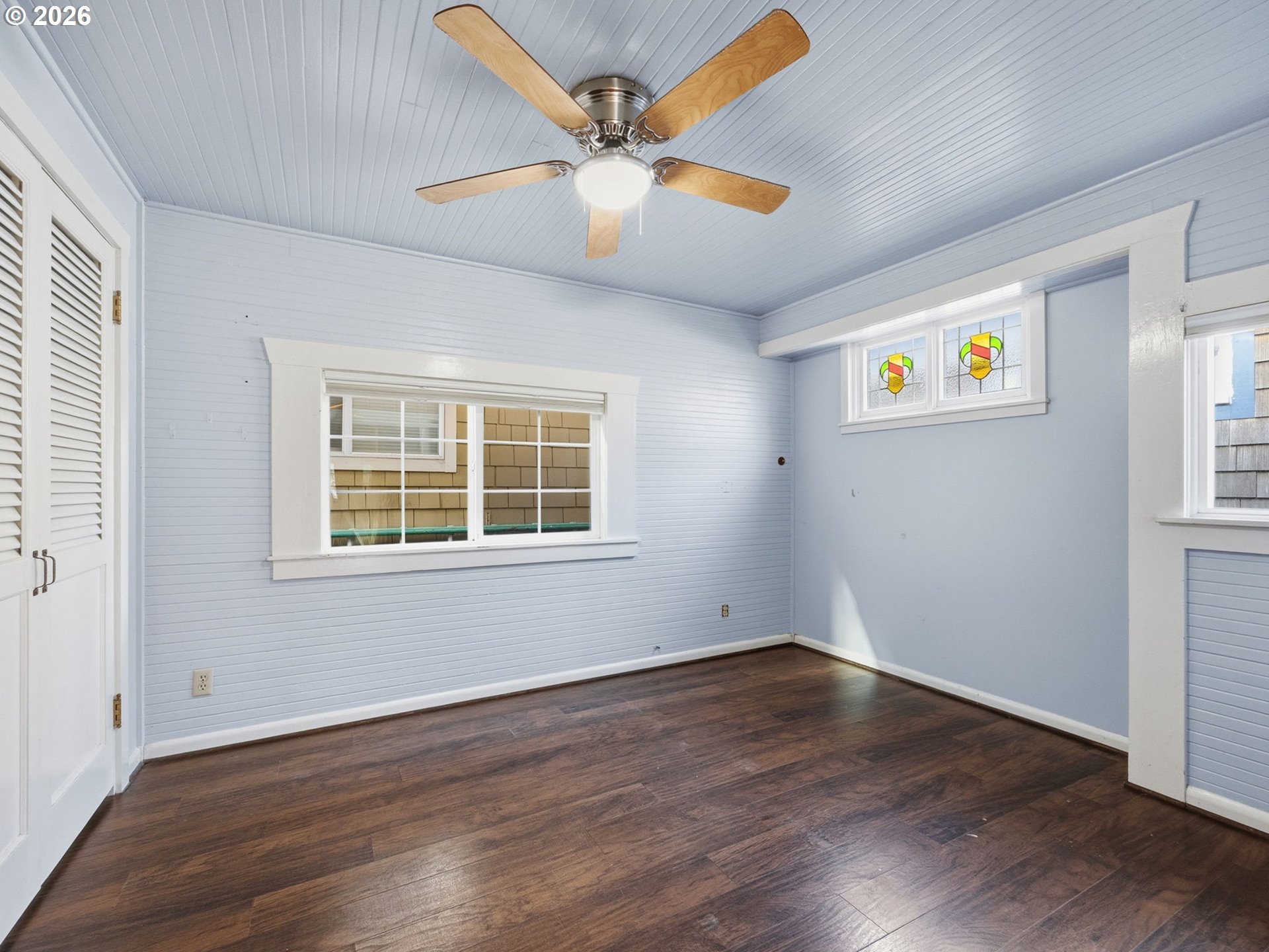 908/910 N FRANKLIN ST