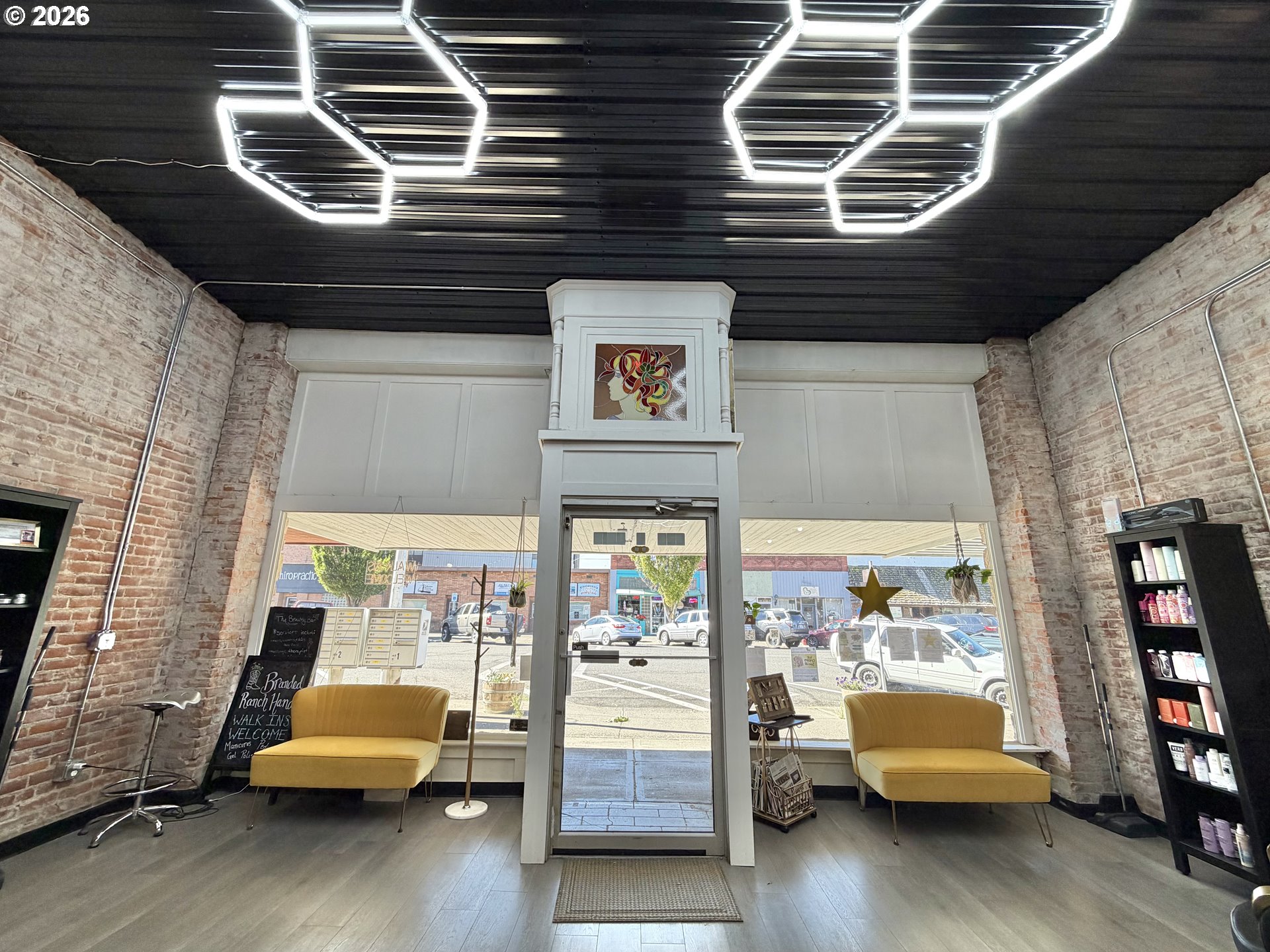 119 W Main ST