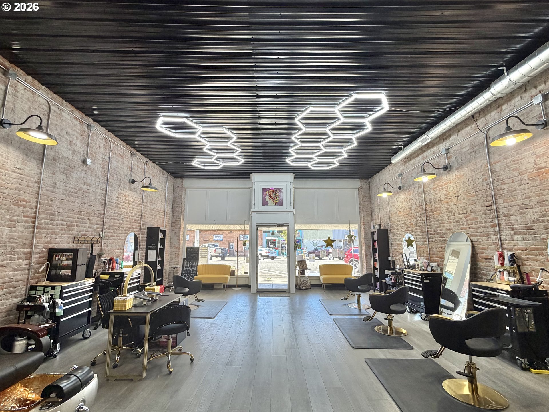 119 W Main ST