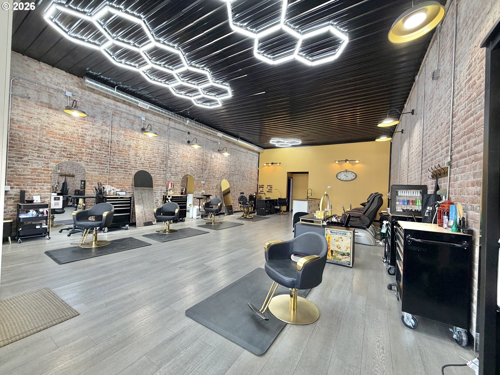 119 W Main ST