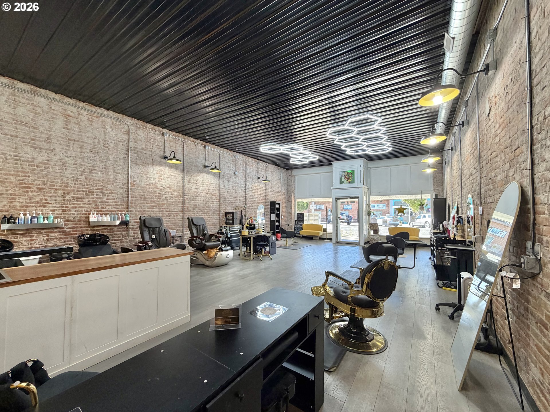119 W Main ST
