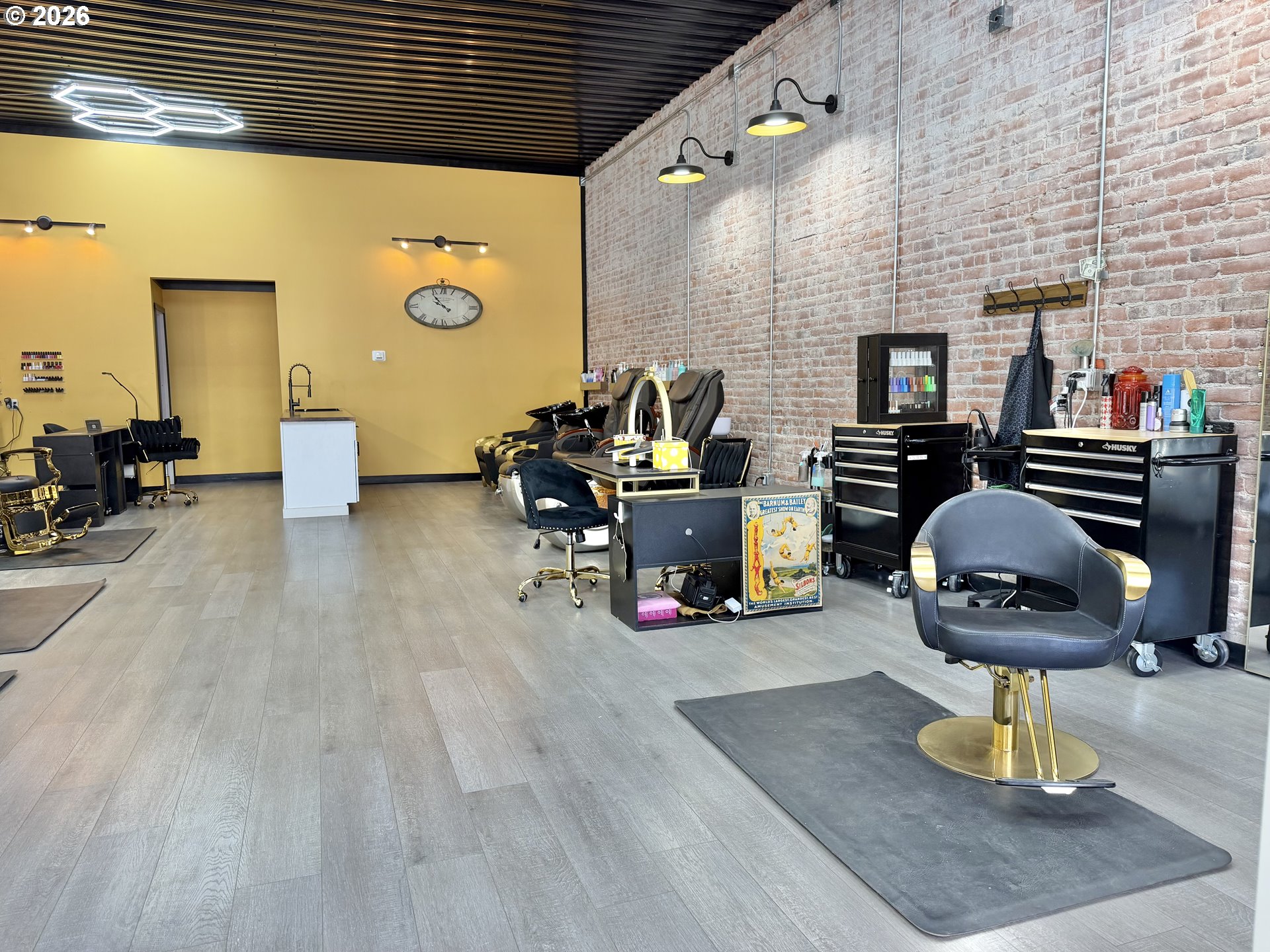 119 W Main ST
