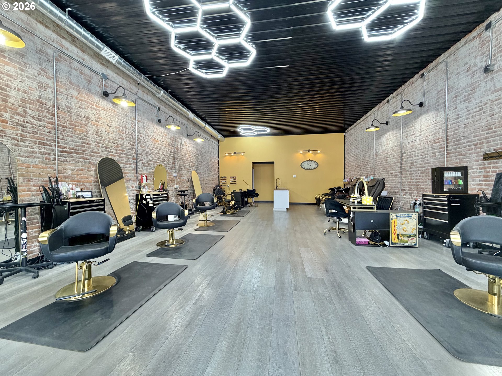119 W Main ST
