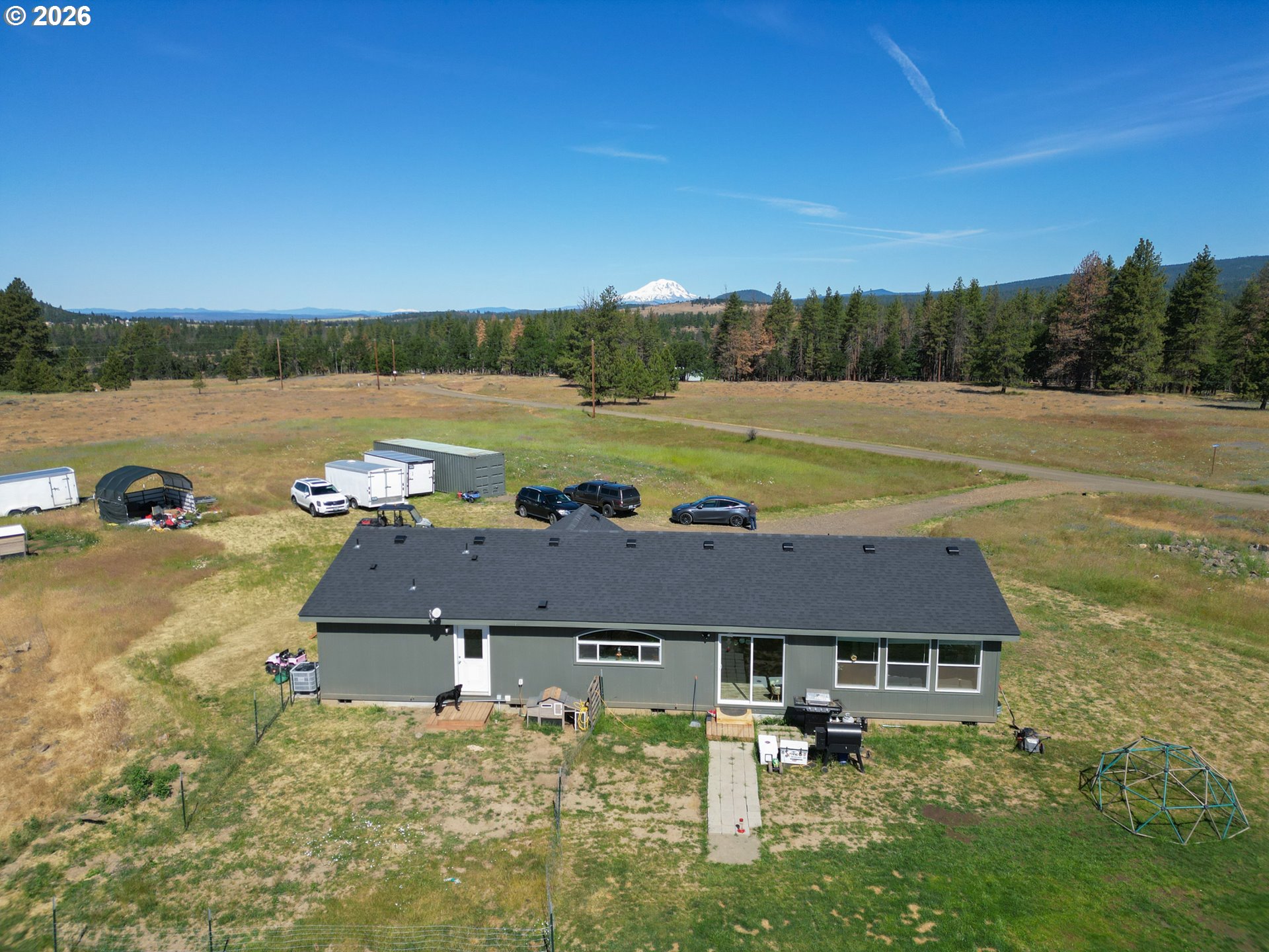 59 SARA VIEW DR