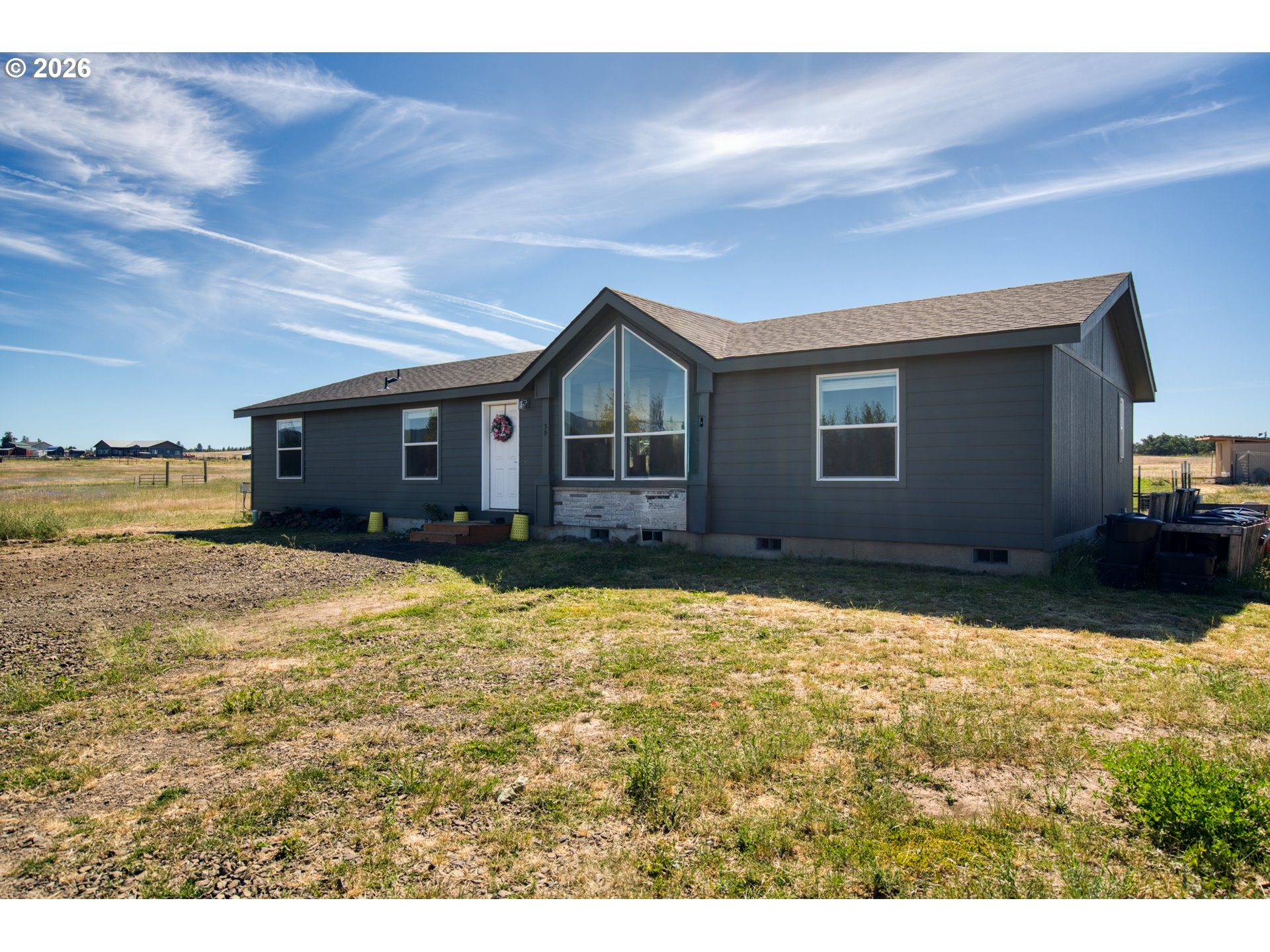 59 SARA VIEW DR