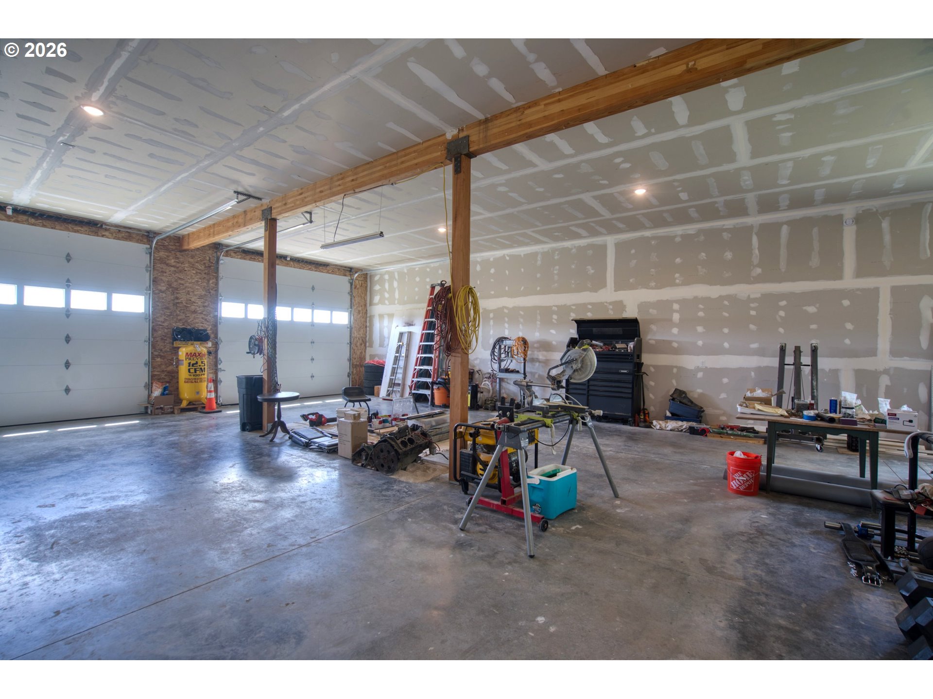 19 Inverness RD