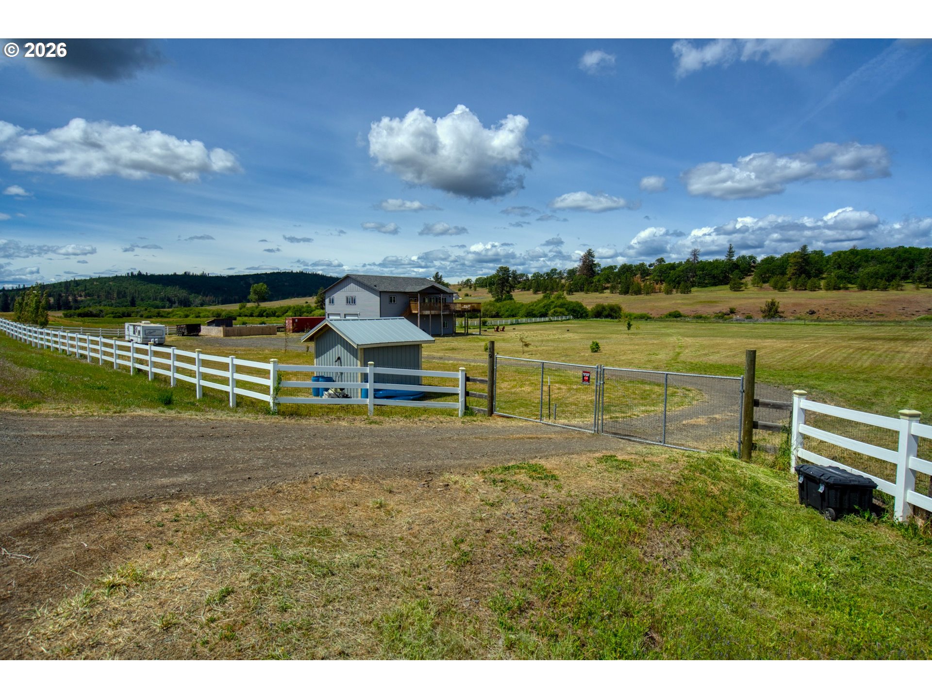 19 Inverness RD