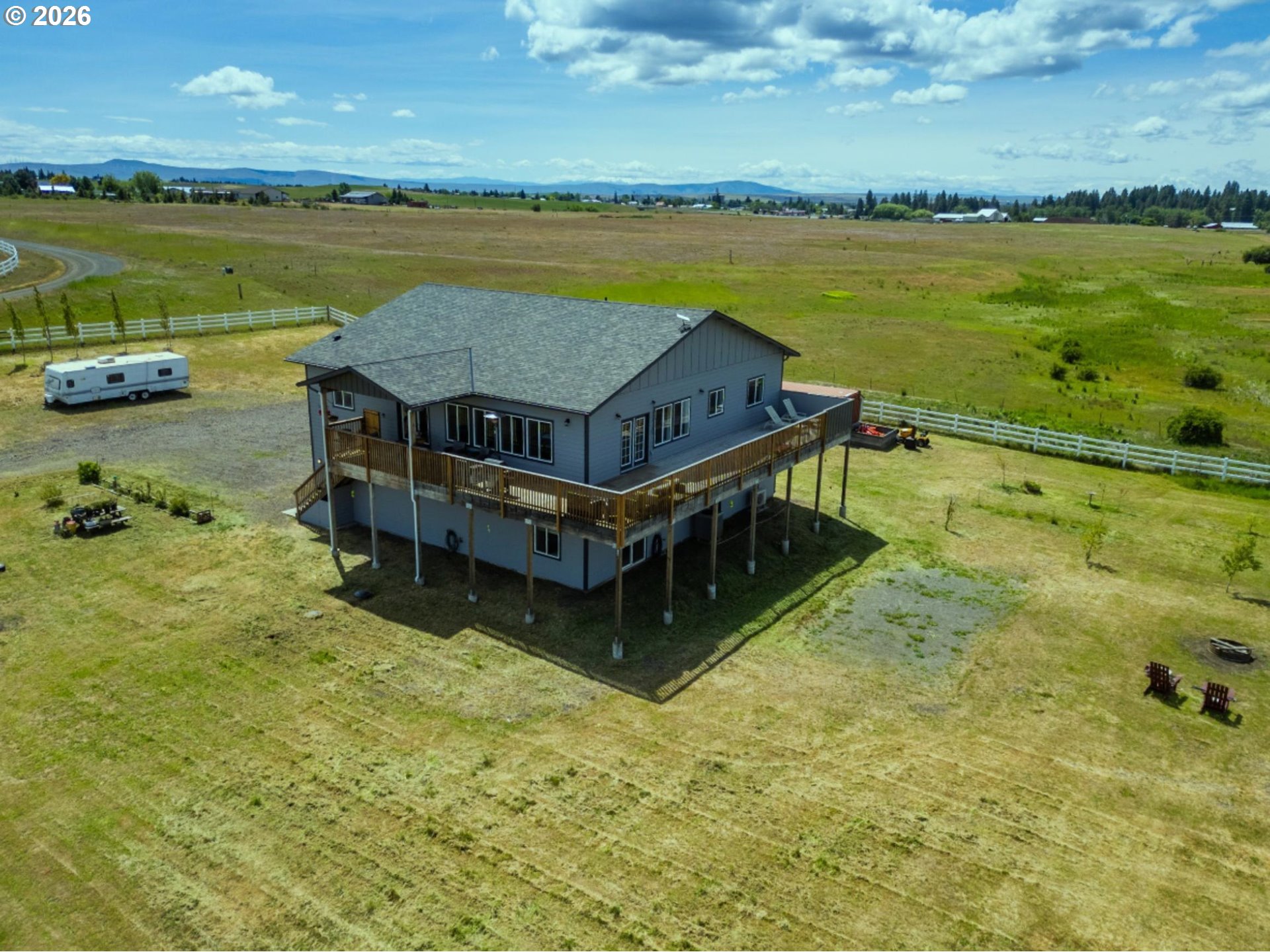 19 Inverness RD