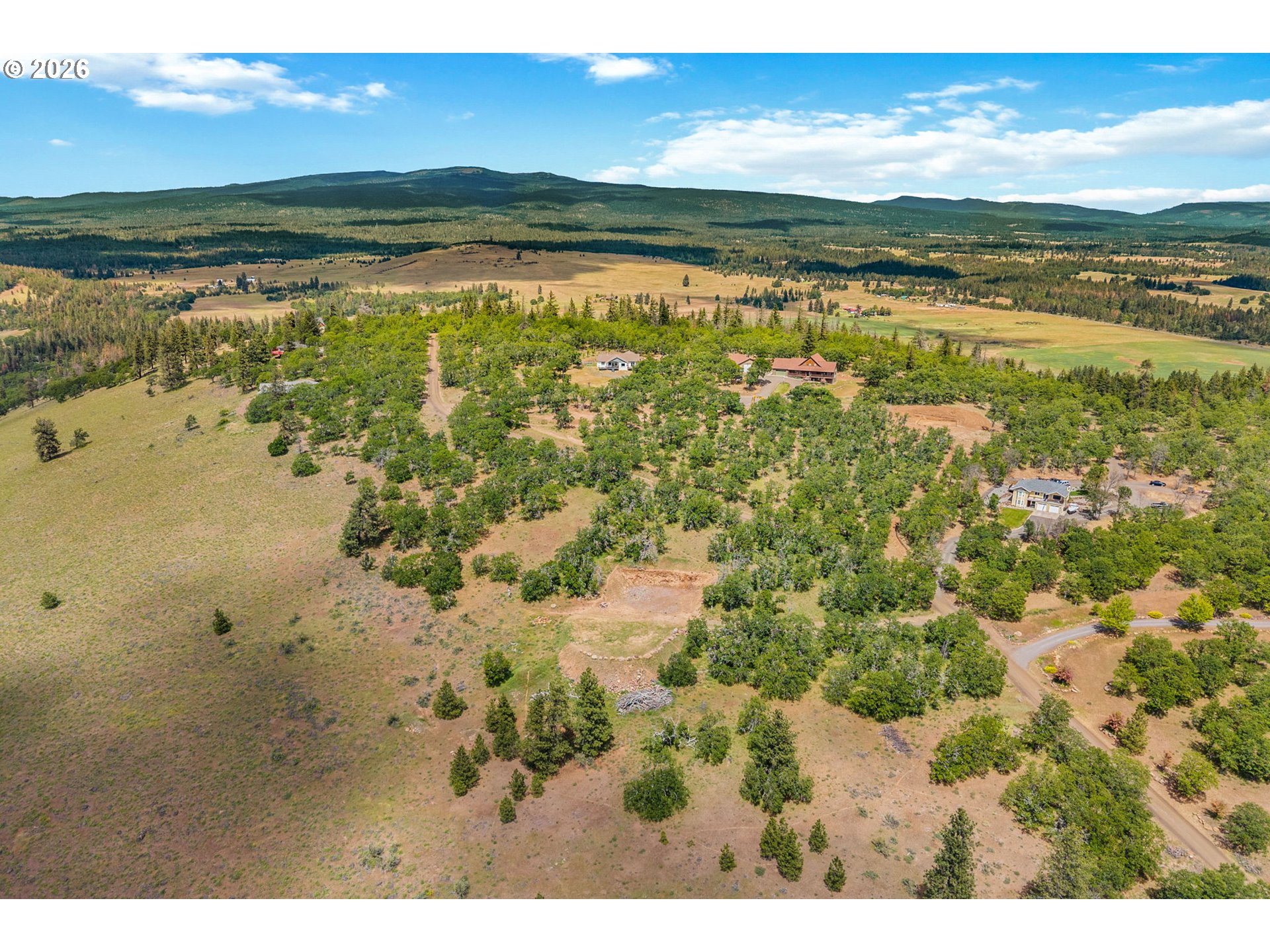 125 EAGLE DR