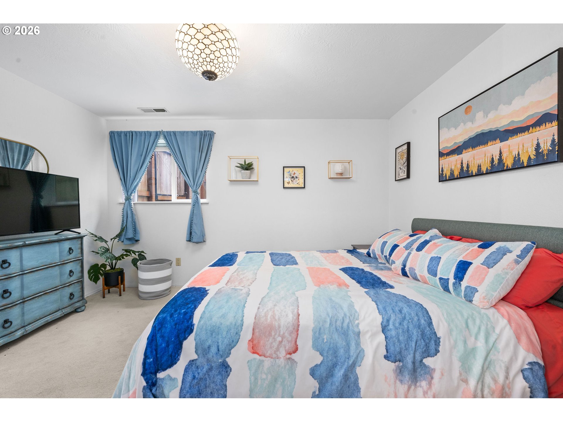 265 WALDORF CIR