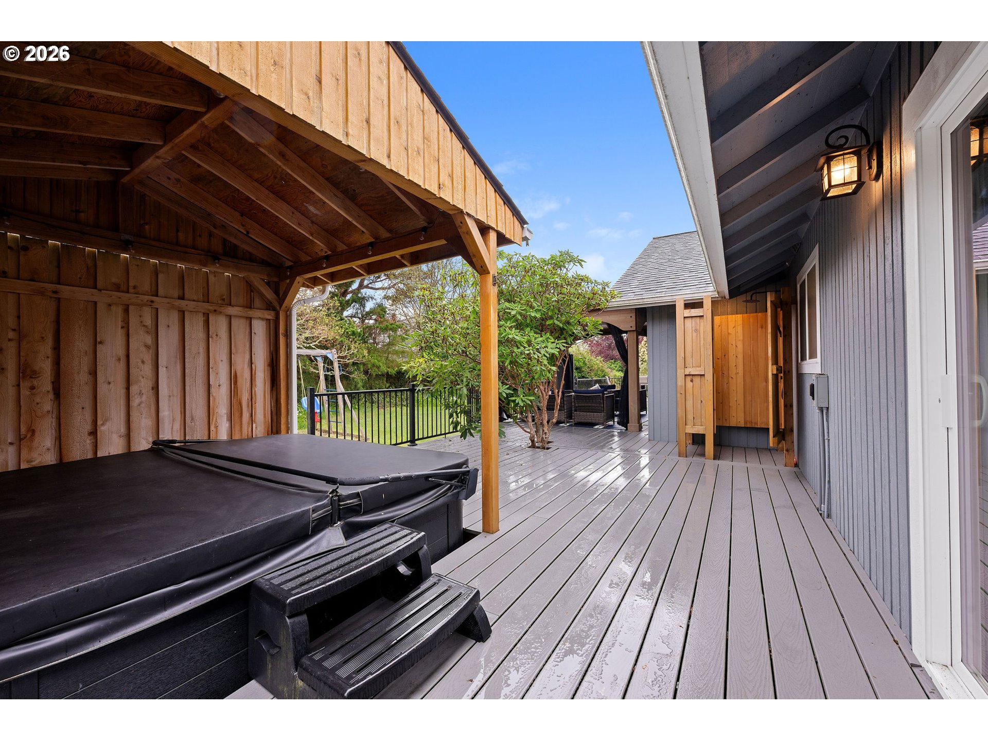 265 WALDORF CIR
