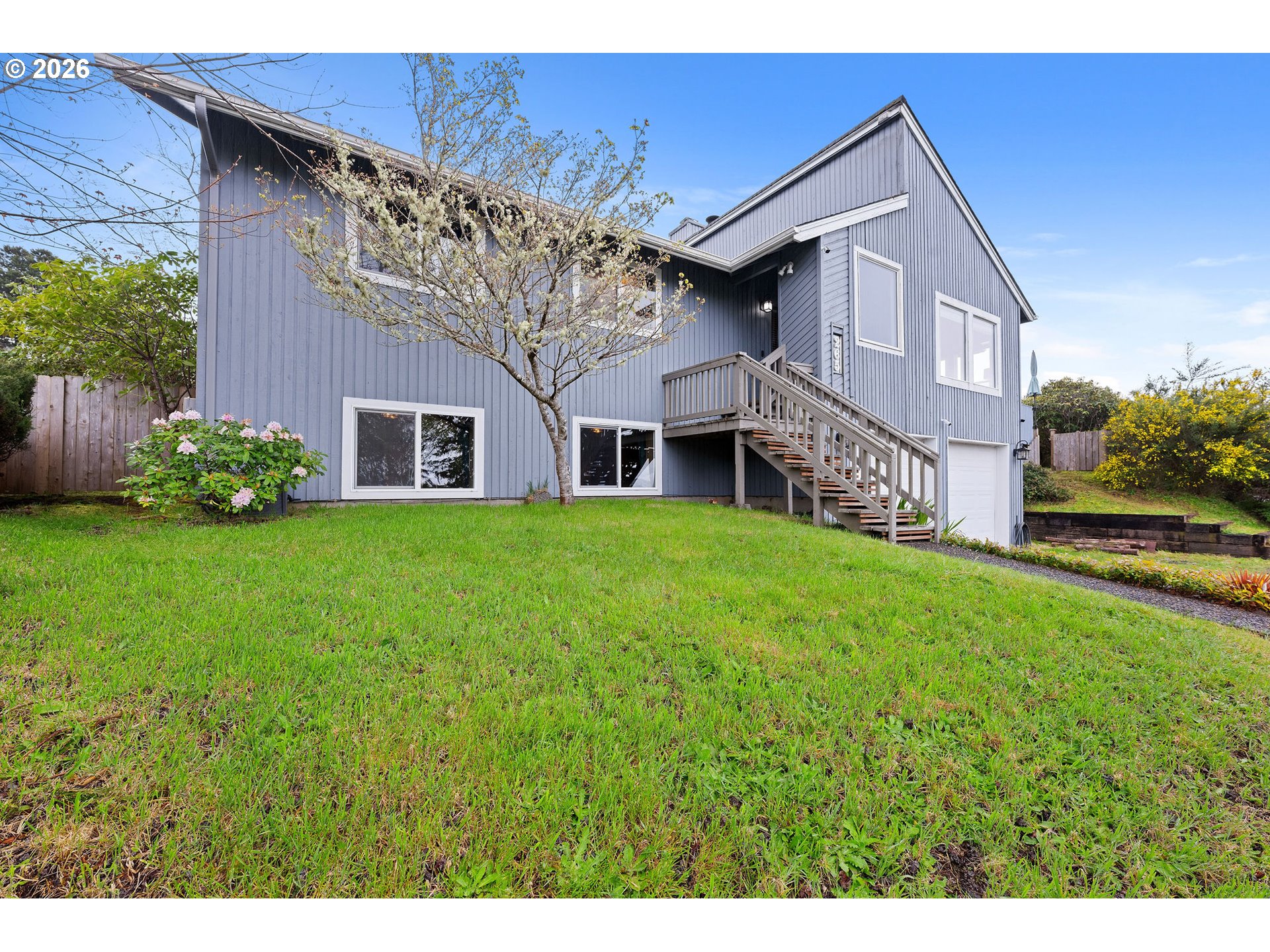 265 WALDORF CIR