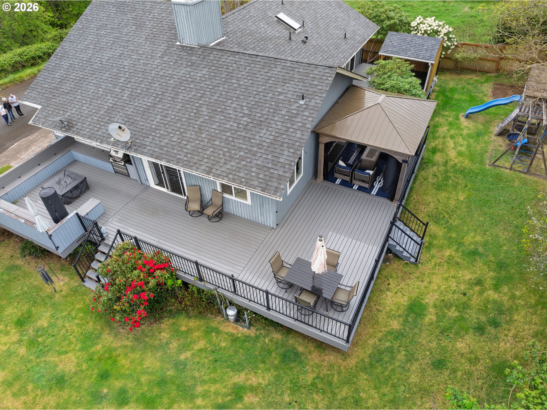 265 WALDORF CIR
