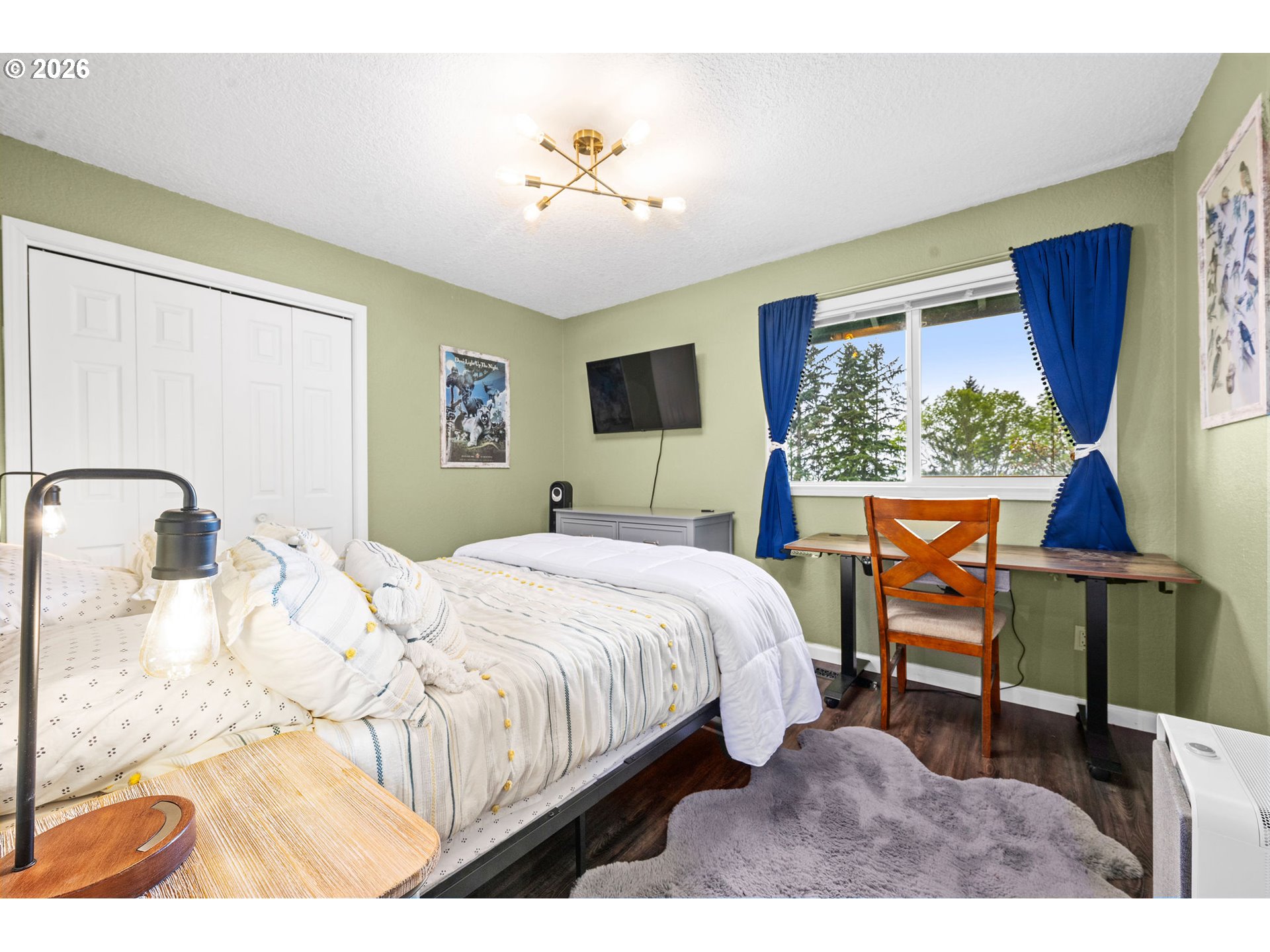 265 WALDORF CIR